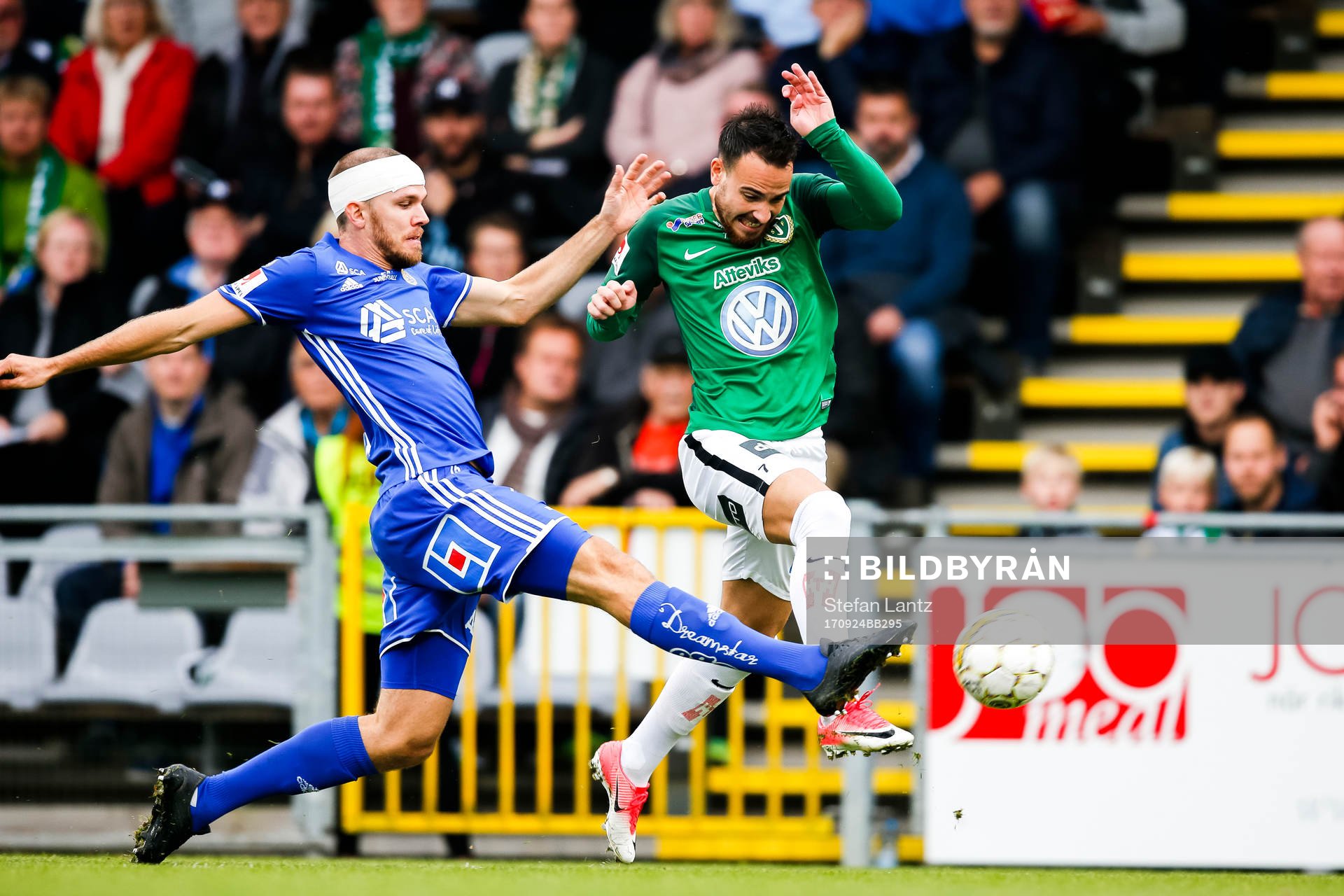 Sundsvalls Marcus Danielson och Jönköpings Dzenis Kozica