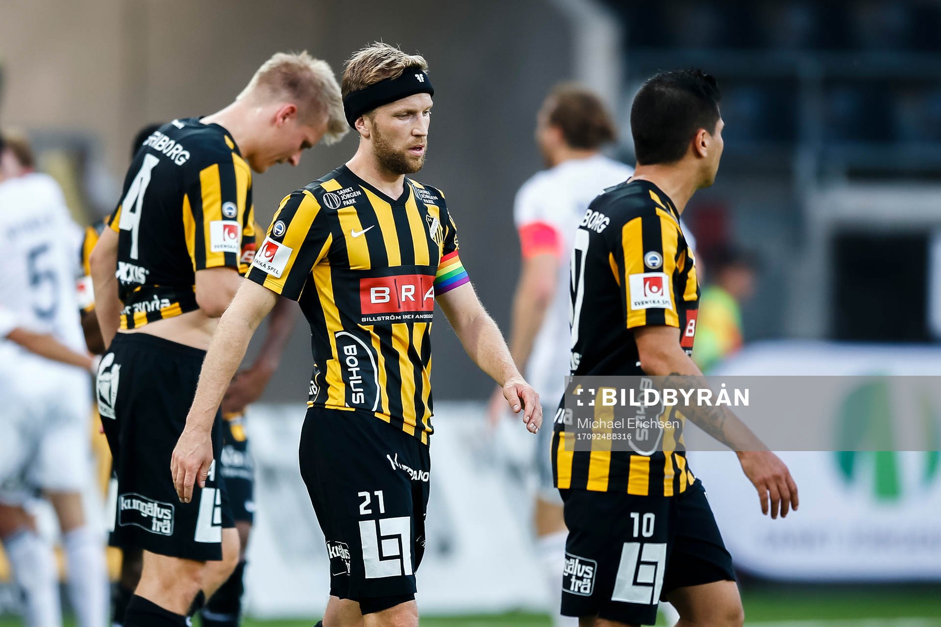Häckens Juhani Ojala , Rasmus Lindgren och Paulinho deppar