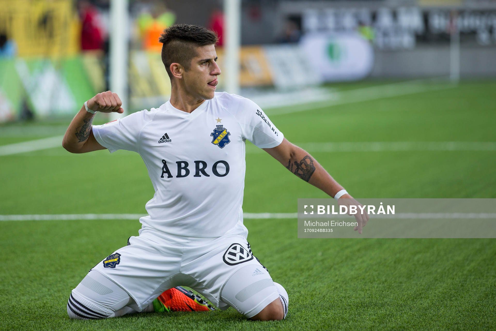 s Nicolas Marcelo Stefanelli jublar