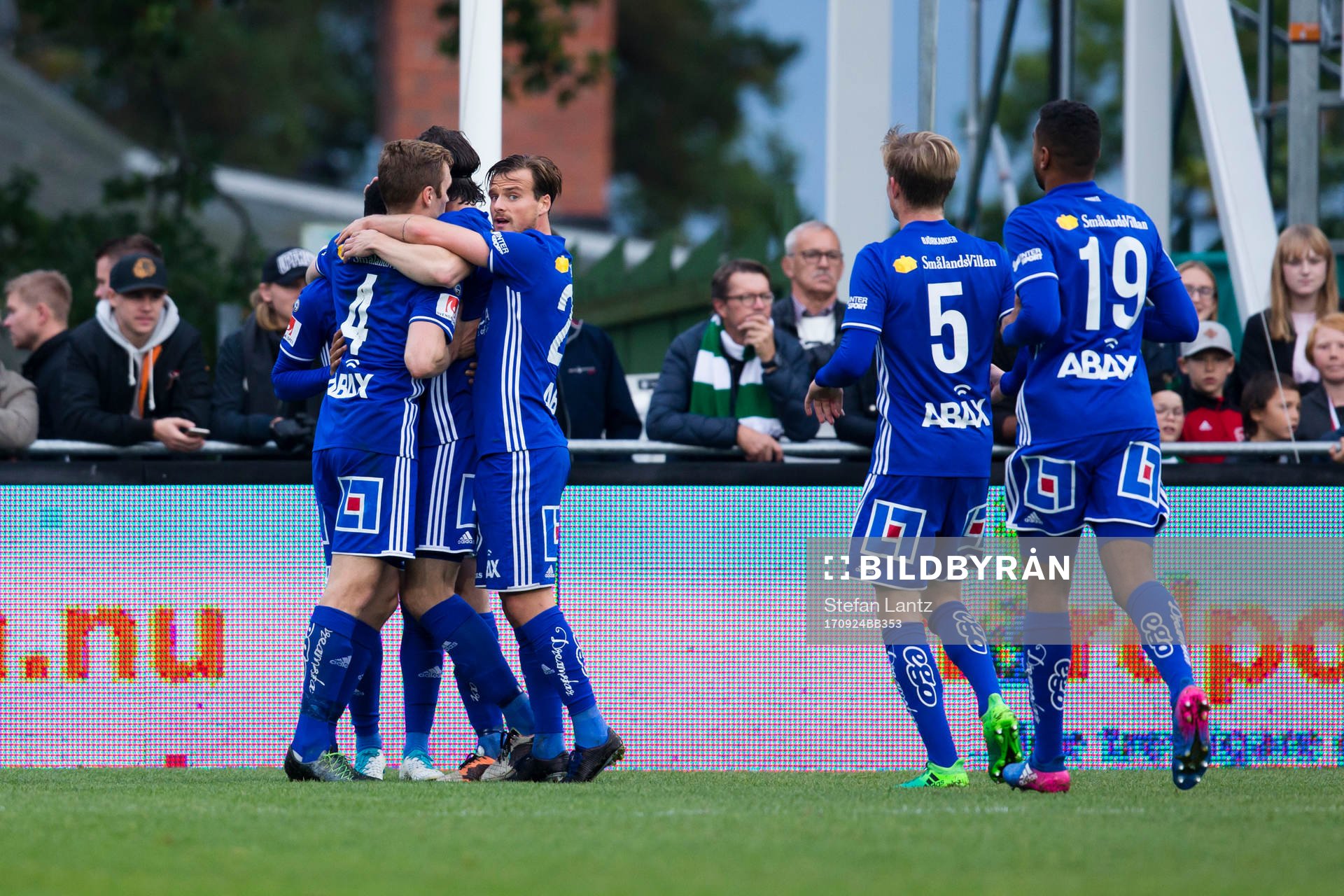 Sundsvalls spelare jublar