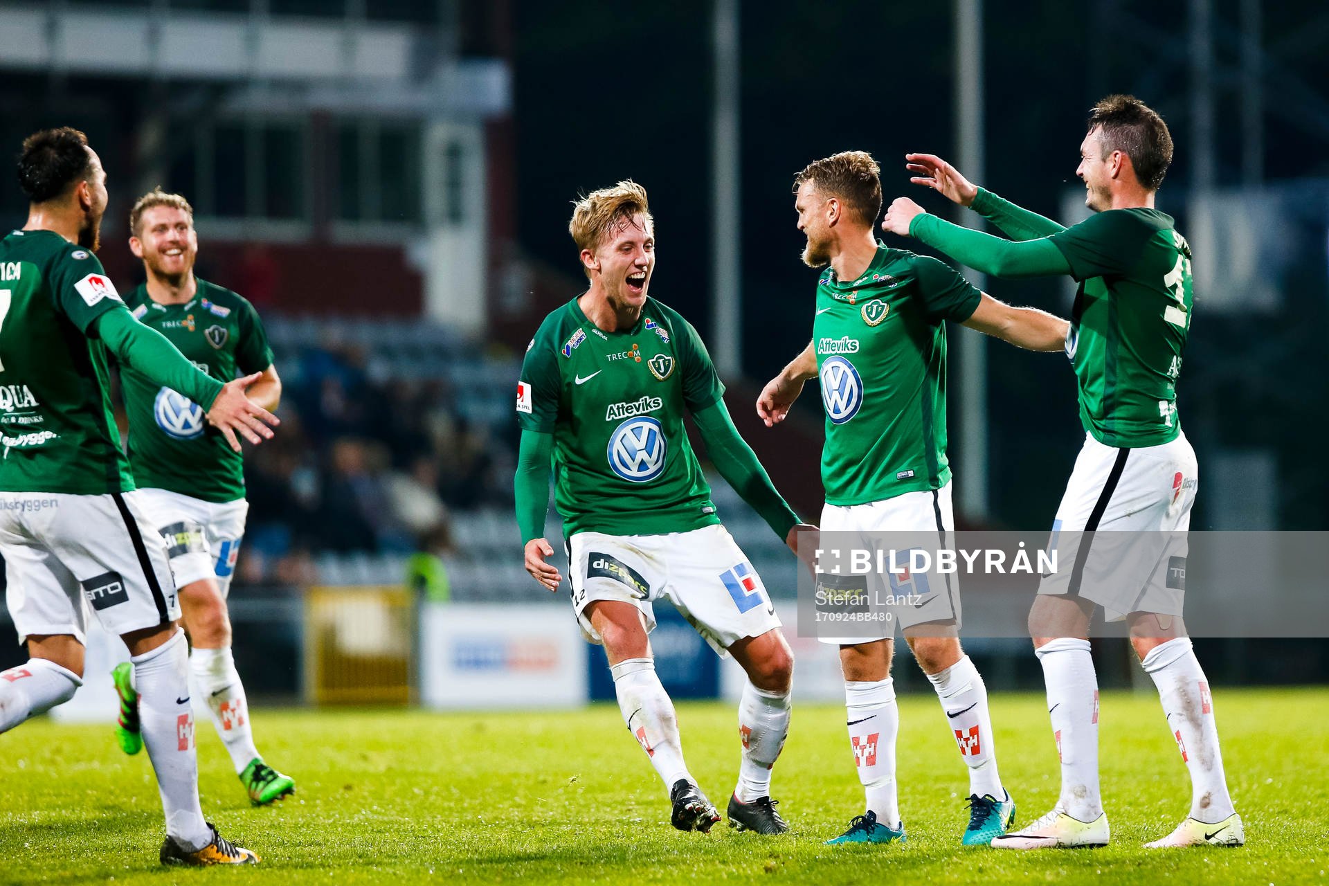 Jönköpings Stian Aasmundsen jublar