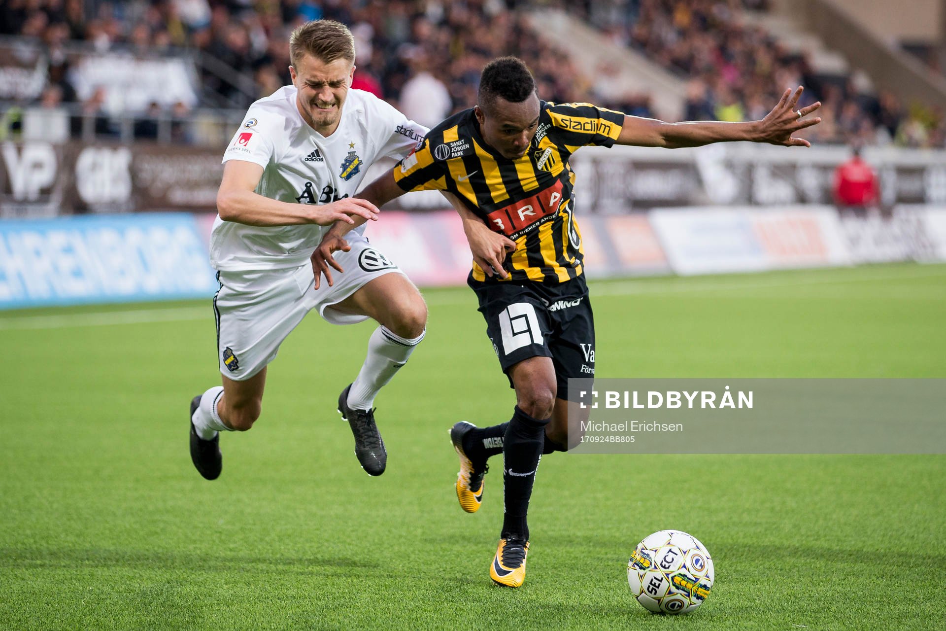 s Rasmus Lindkvist