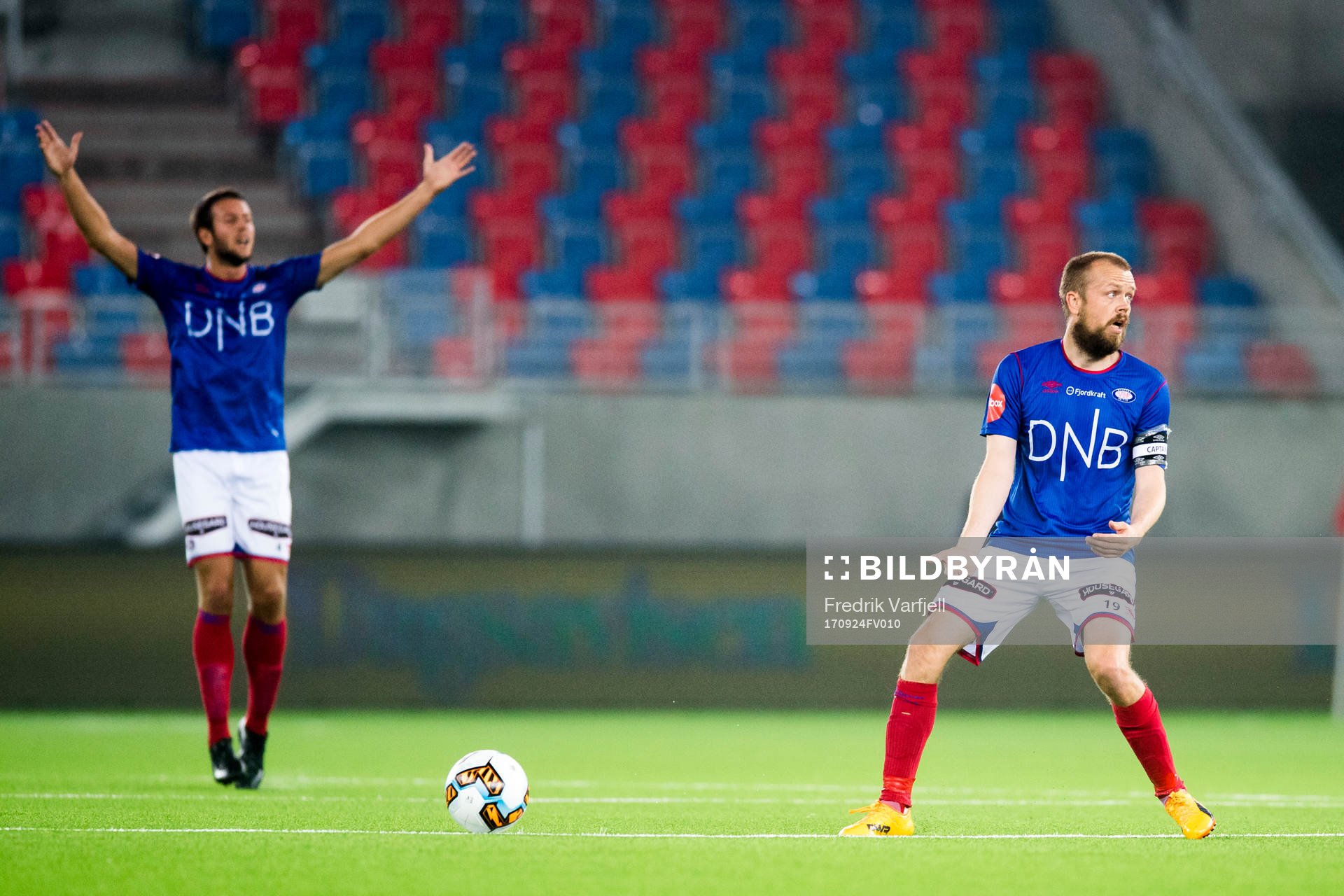 Christian Grindheim of Vålerenga reacts