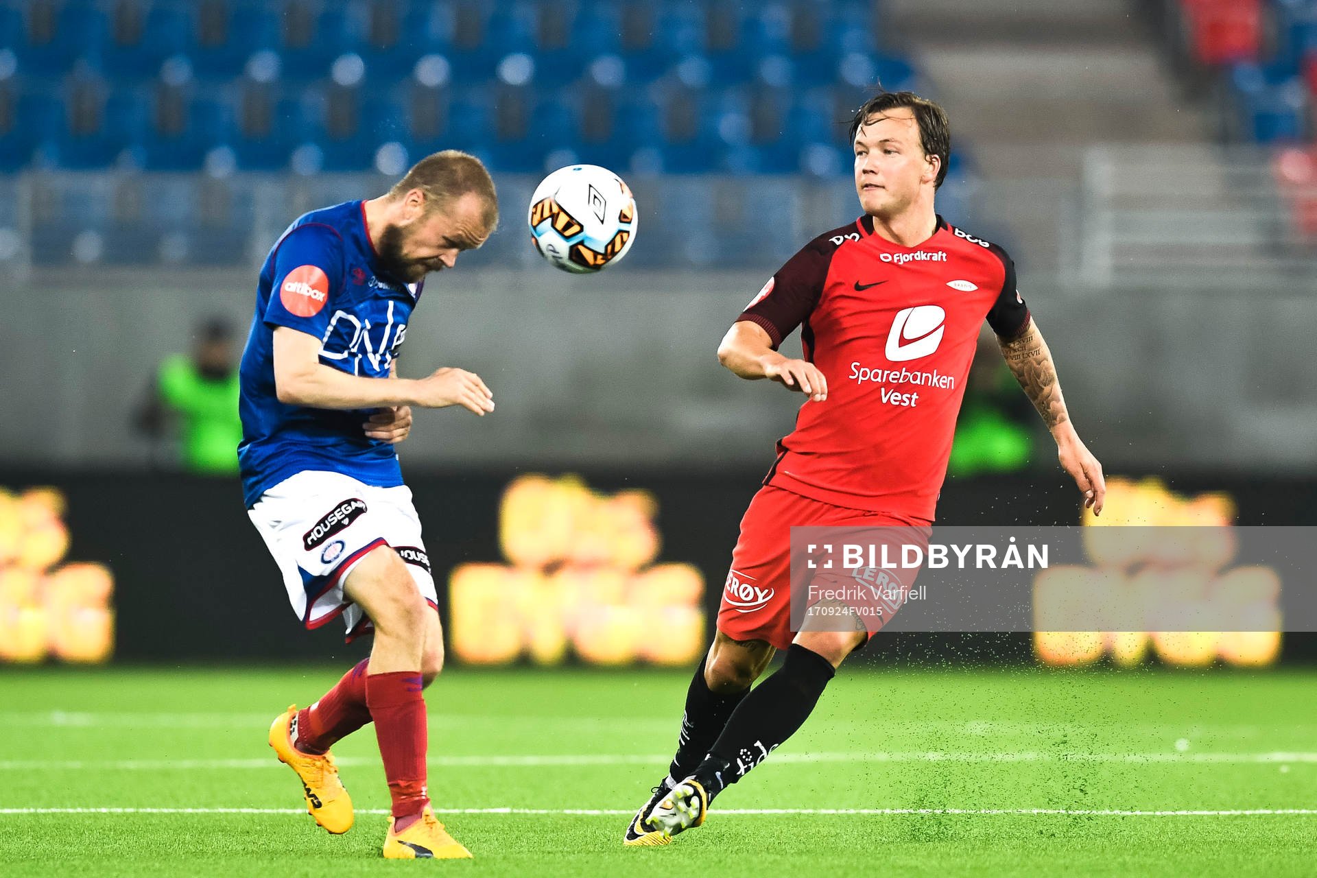 Christian Grindheim of Vålerenga and Fredrik Haugen of