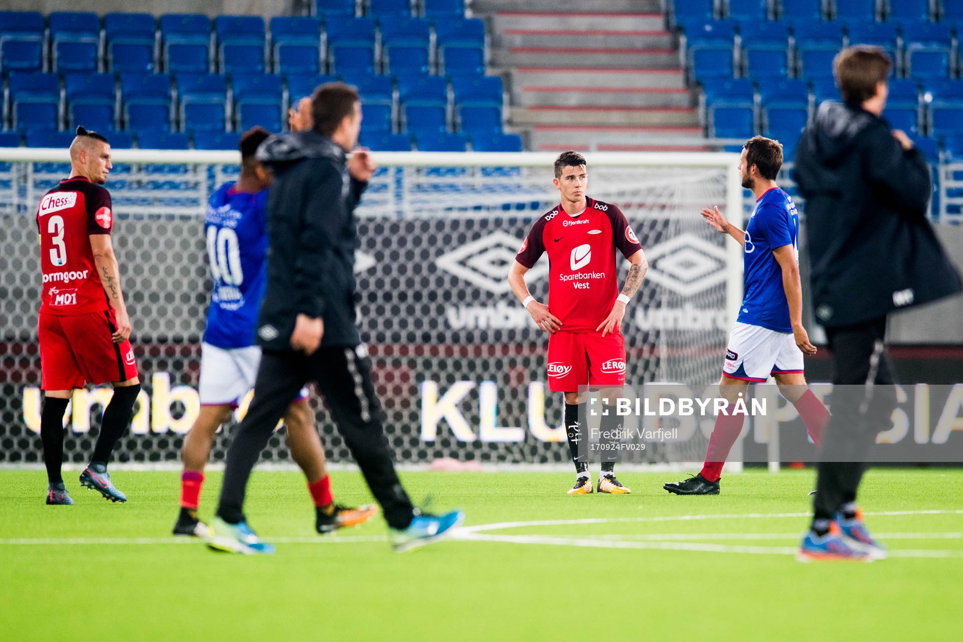 Vito Wormgoor and Vidar Ari Jónsson of Brann look dejected