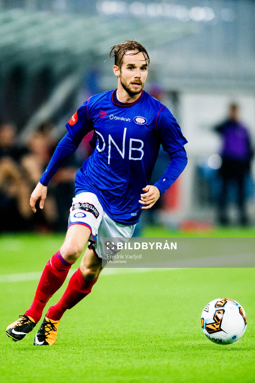 Daniel Mikal Aas Berntsen of Vålerenga