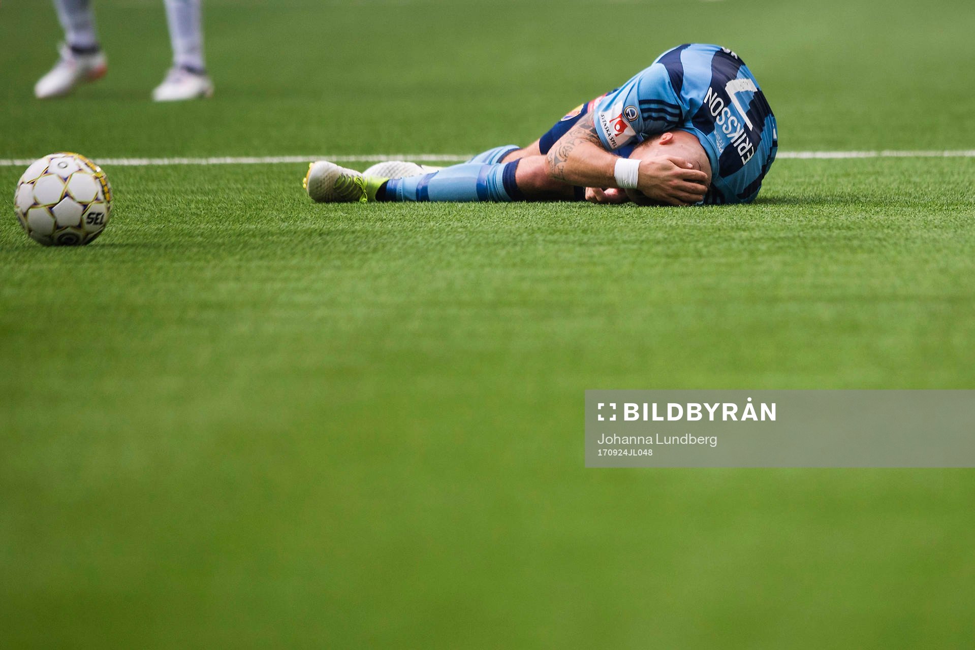 Djurgårdens Magnus Eriksson får ont