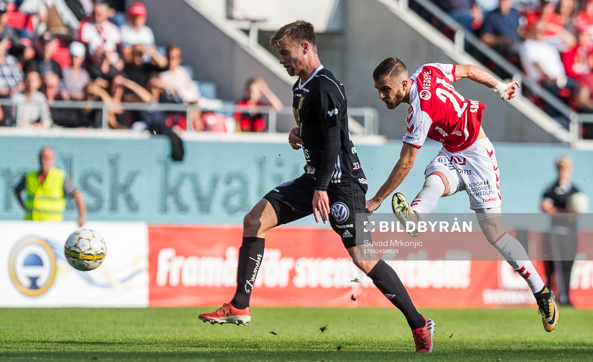 Kalmars Filip Sachpekidis och Östersunds Jamie Hopcutt