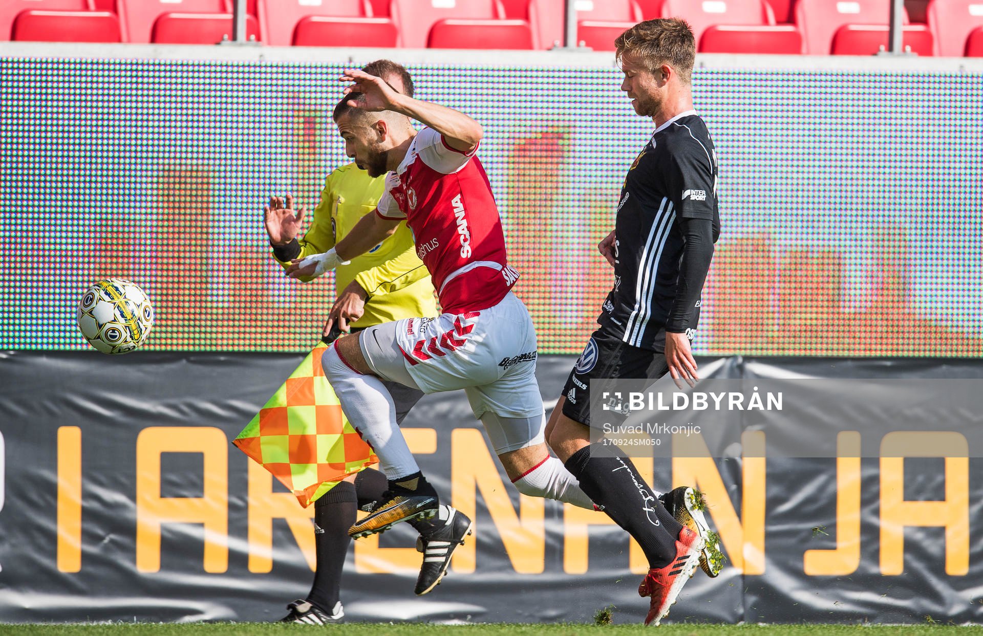 Kalmars Filip Sachpekidis och Östersunds Dennis Widgren