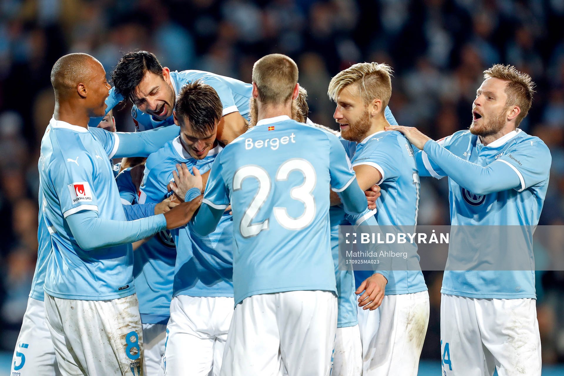 Malmö FFs Markus Rosenberg jublar med lagkamrater