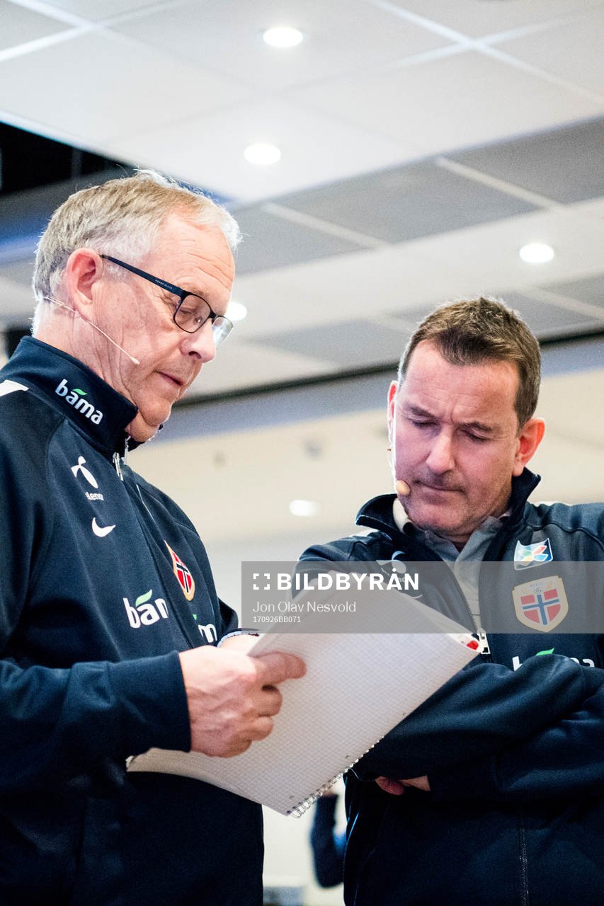Lars Lagerbäck, head coach of Norway, and Per Joar Hansen,