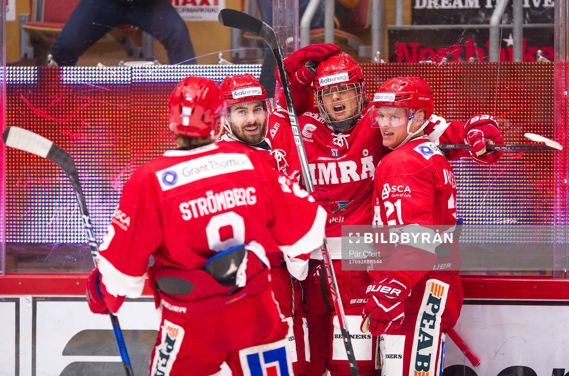 Timrås Jacob Olofsson jublar
