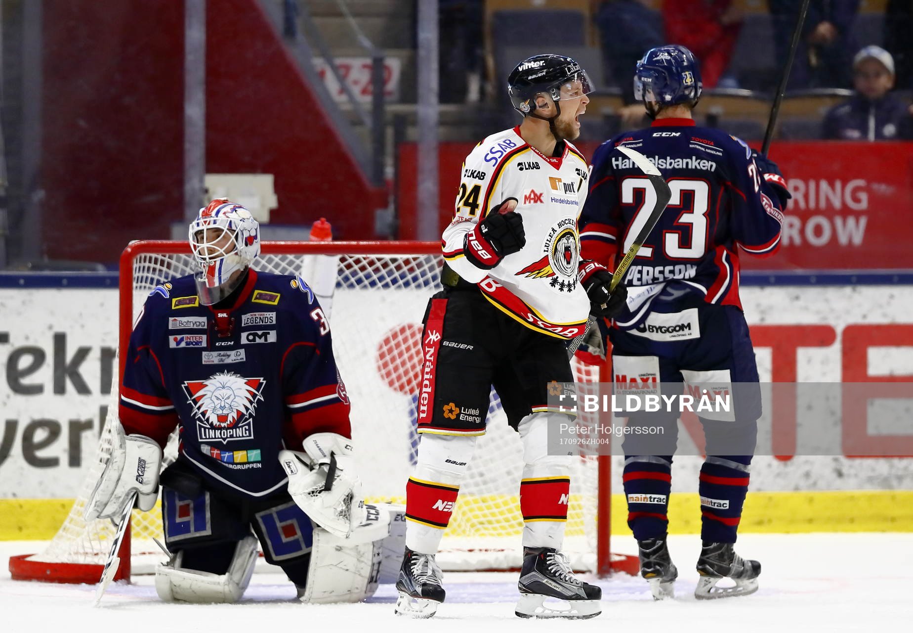 Jubel och depp vid avgörande mål 2-3 i förlängning av