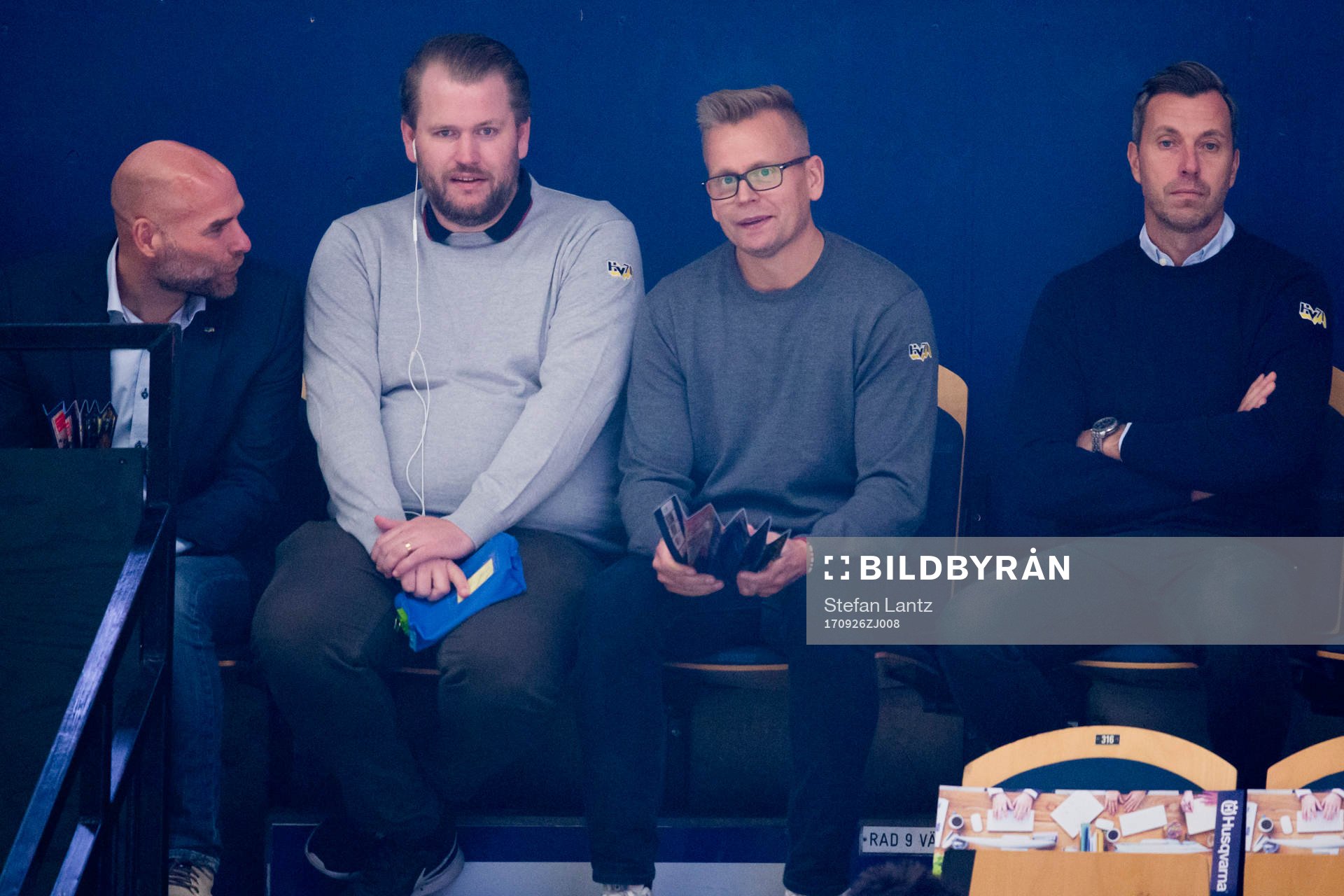 s general manager Peter Ekelund, Robert Linge, assisterande