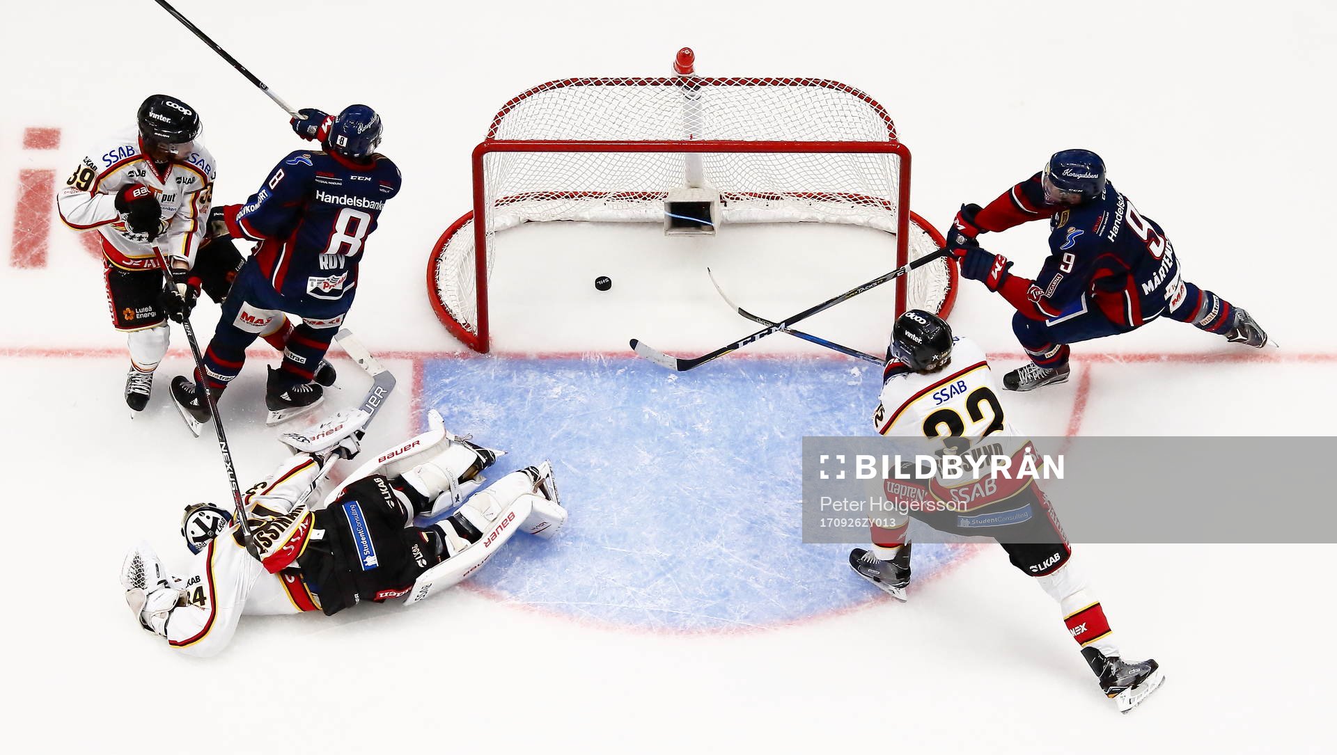 Mål 1-1 av Linköpings Derek Roy förbi Luleås målvakt