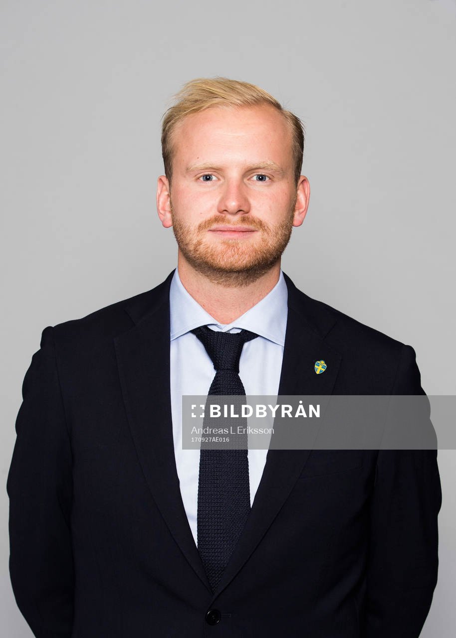 Oscar Siljebrand, Svenska Fotbollförbundet poserar för ett porträtt den 27 september 2017 i Stockholm. 