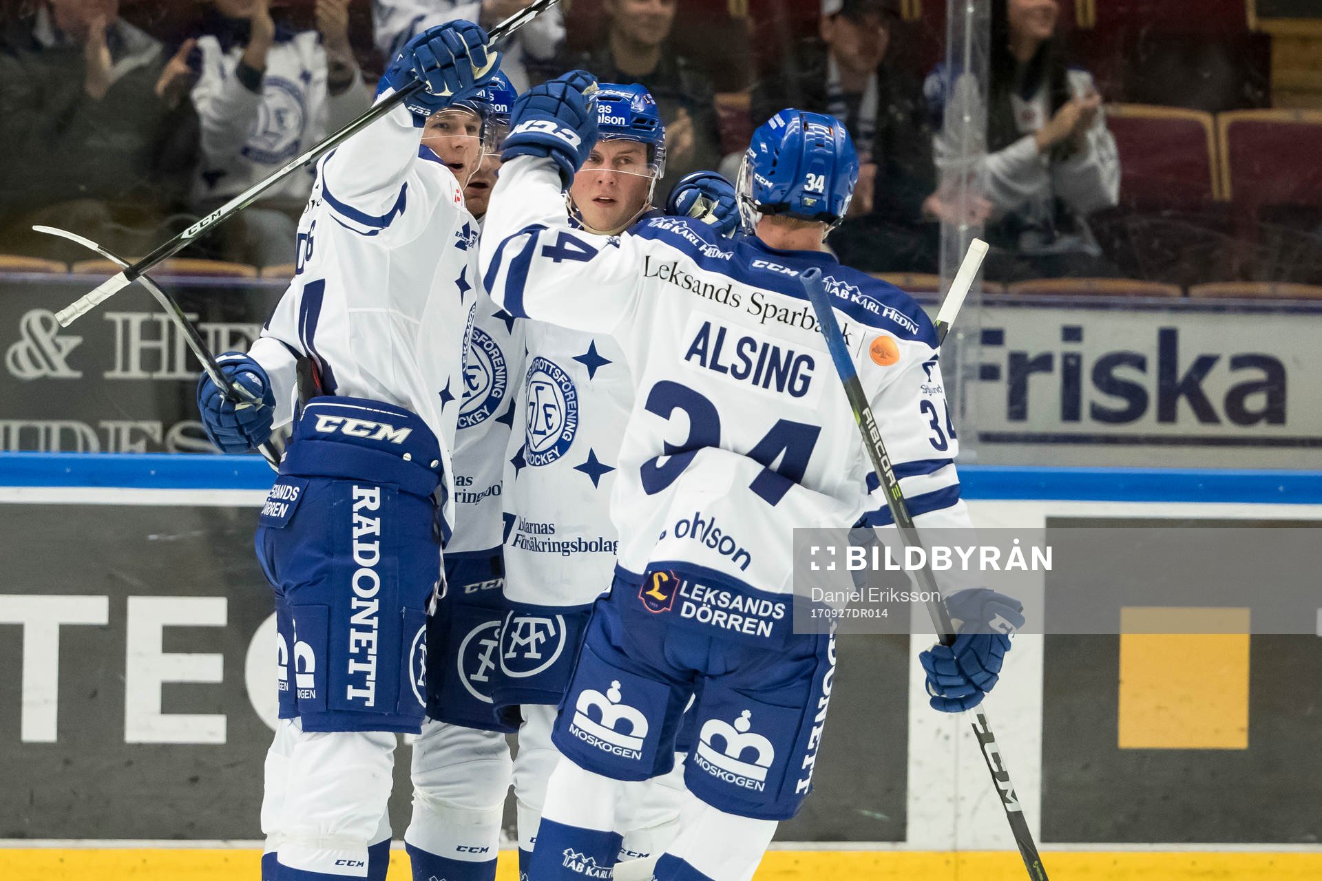 Leksands Mattias Ritola jublar med David Åslin och Olle