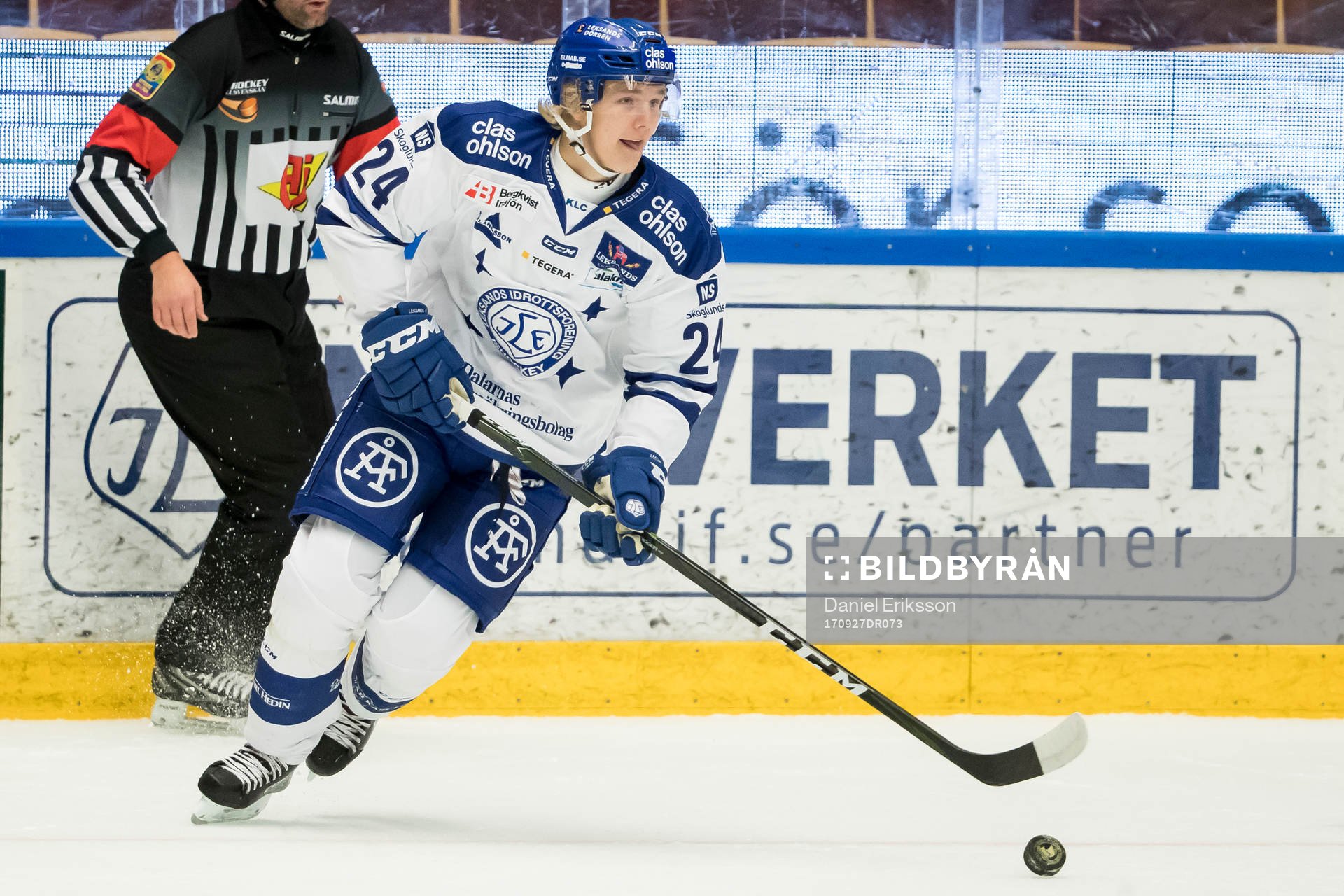 Leksands Isak Skedung  i ishockeymatchen i