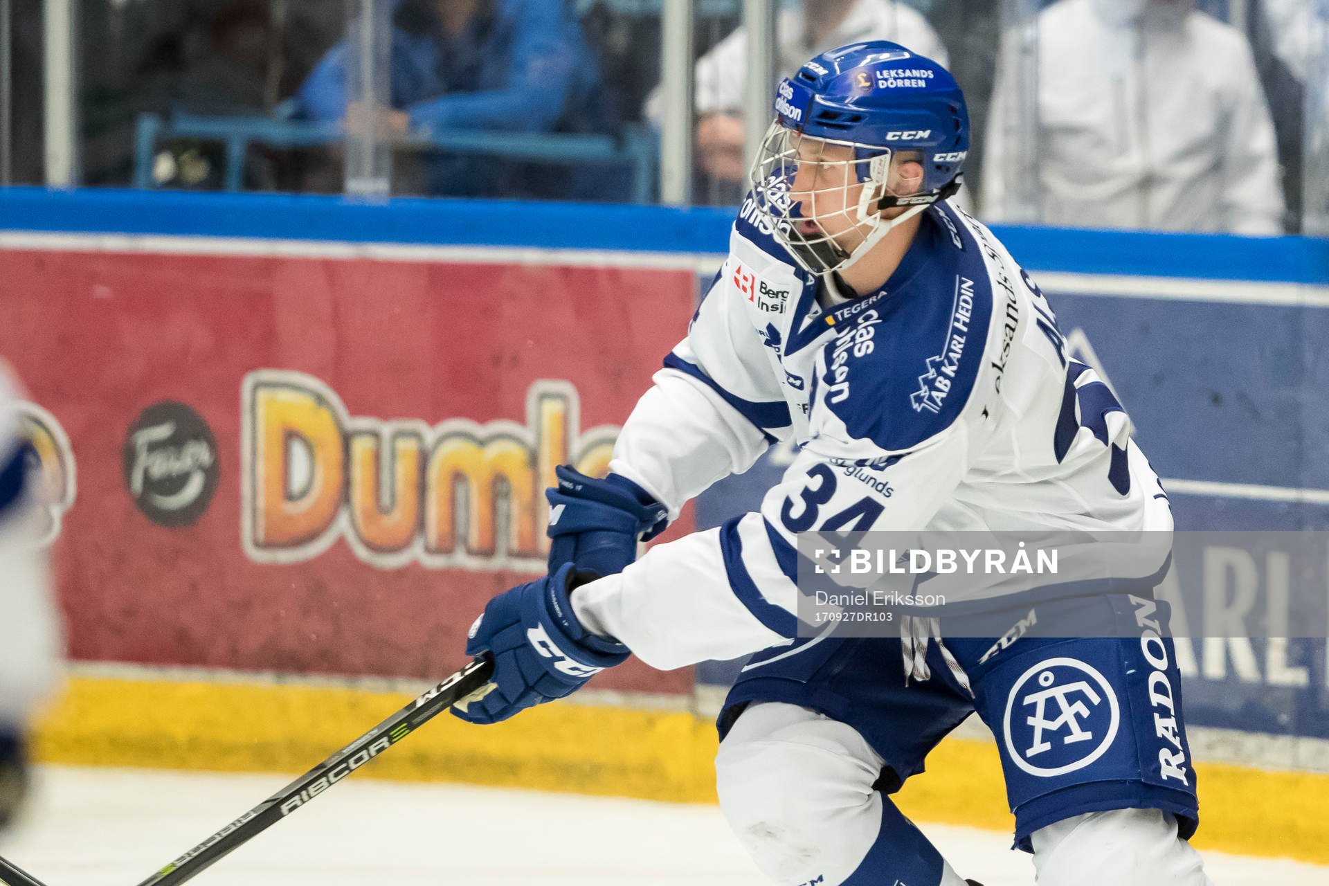Leksands Olle Alsing  i ishockeymatchen i HockeyAllsvenskan