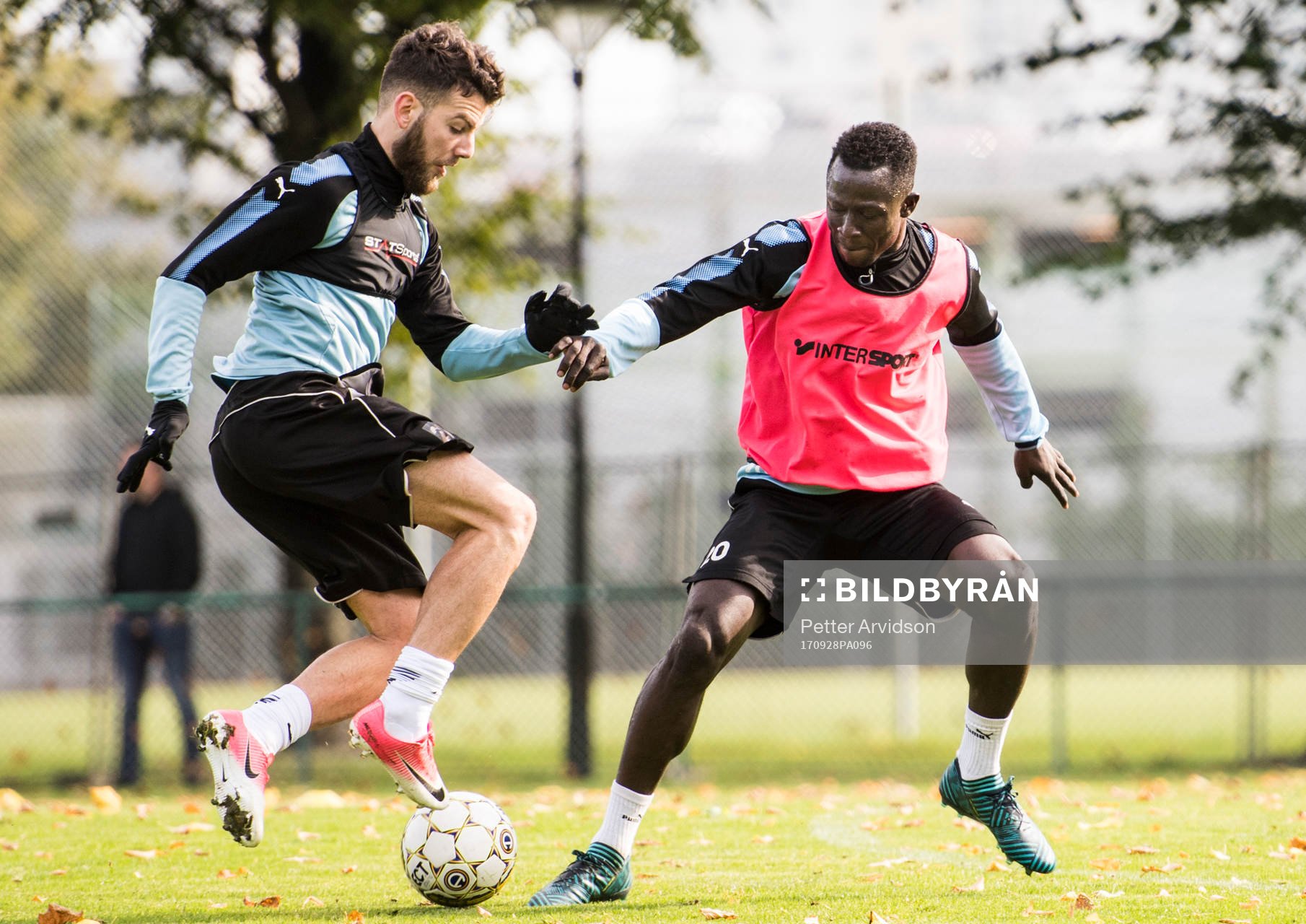 Erdal Rakip och Bonke Innocent