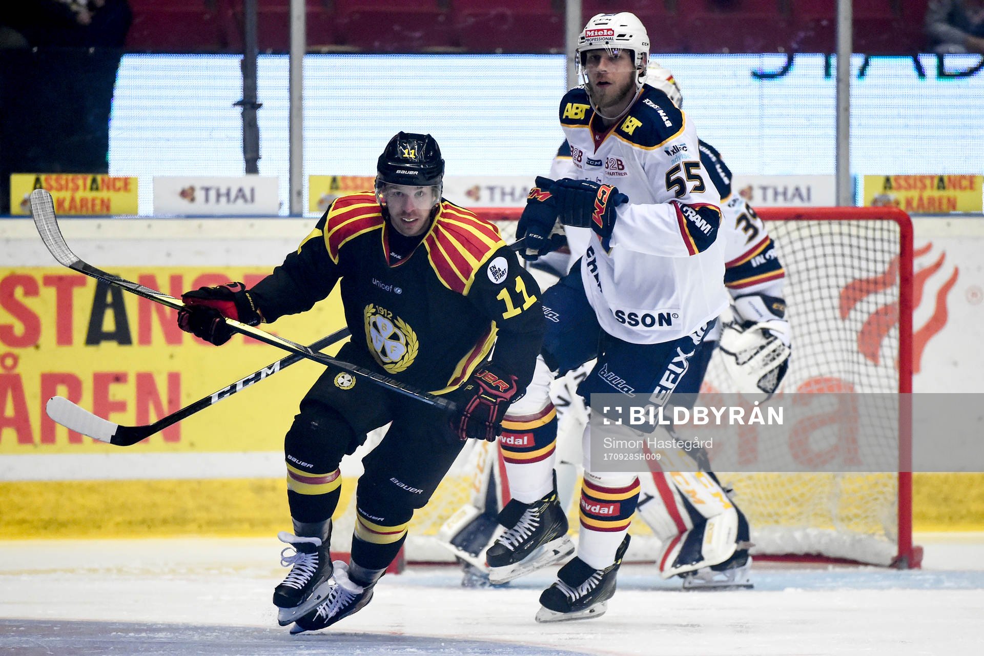 Brynäs Kevin Clark och Djurgårdens Alexander Urbom