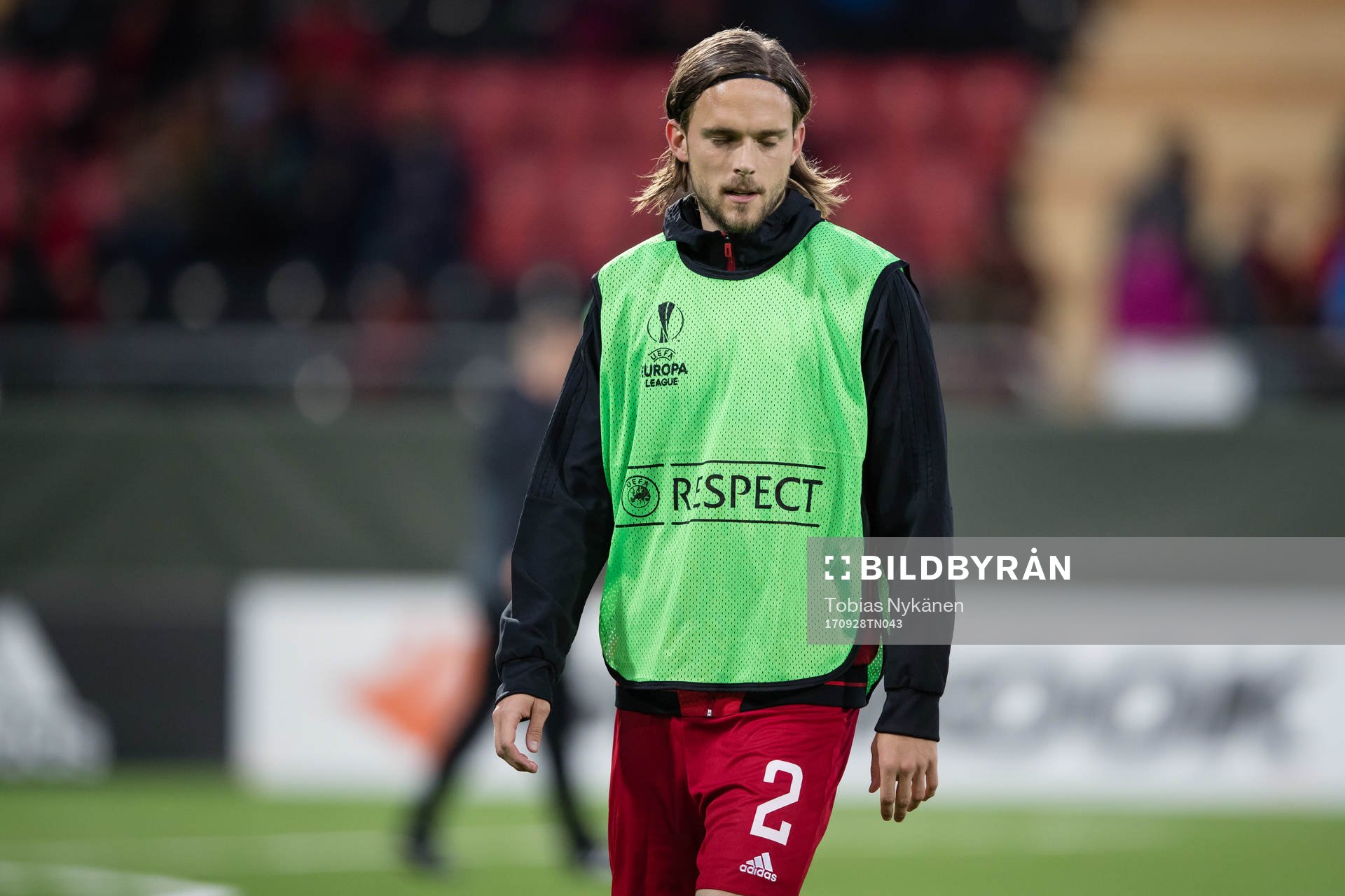Östersunds Tom Pettersson värmer upp