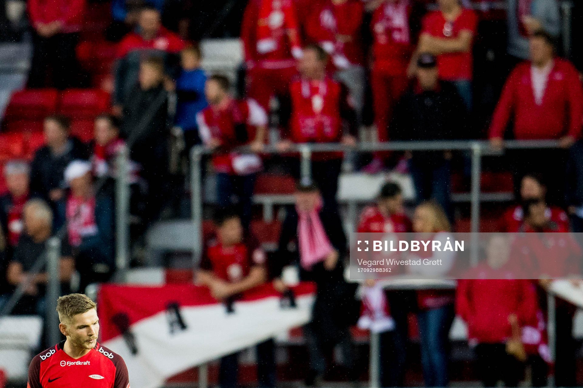 Gilli Rólantsson of Brann looks dejected