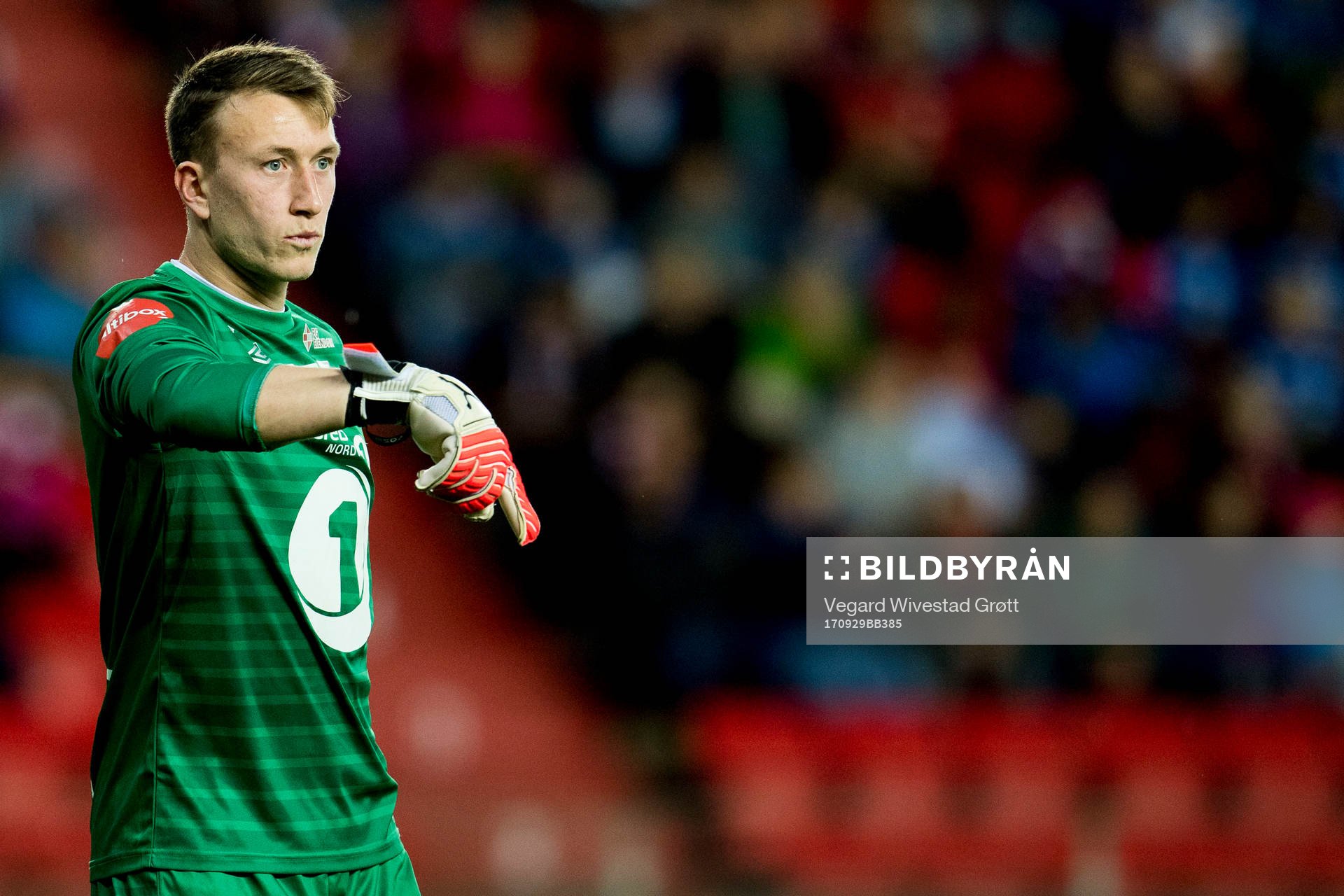 Goalkeeper Sean McDermott of Kristiansund
