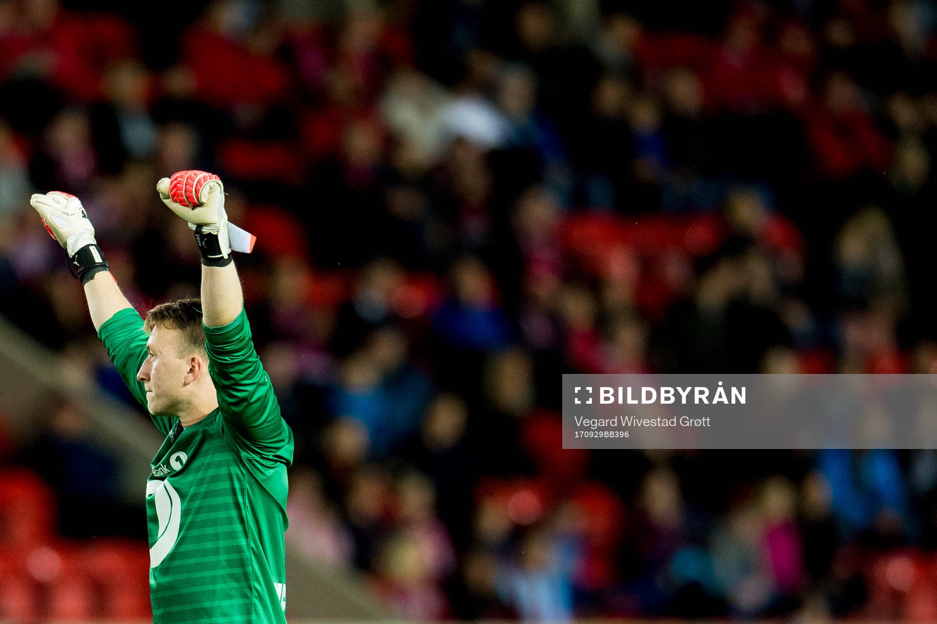 Goalkeeper Sean McDermott of Kristiansund celebrates 0-2