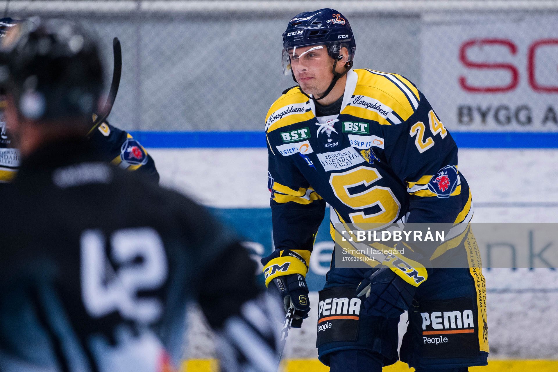 Södertäljes Hampus Olsson jublar