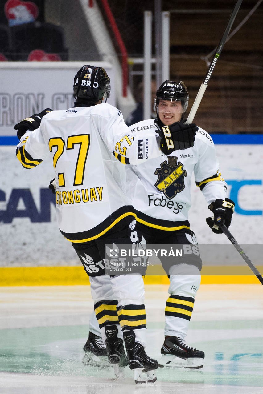 s Eric Castonguay jublar