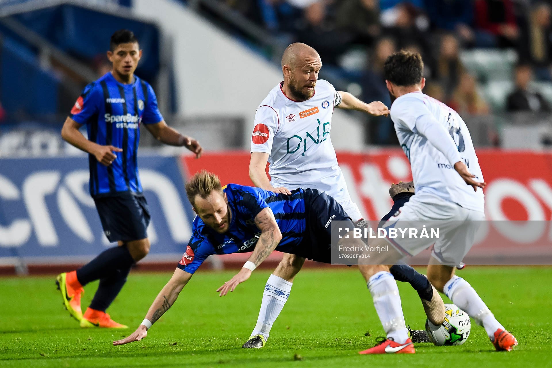 Tonny Brochmann Christiansen of Stabæk and Christian Grindheim of Vålerenga during the Eliteserien match between Stabæk and Vålerenga on September 30, 2017 in Bekkestua.