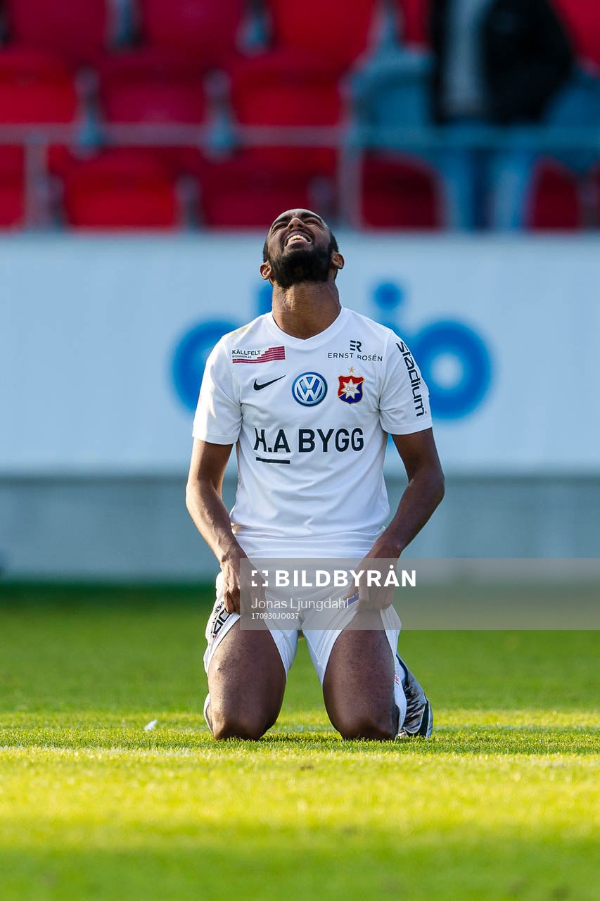 Örgrytes David Johansson deppar