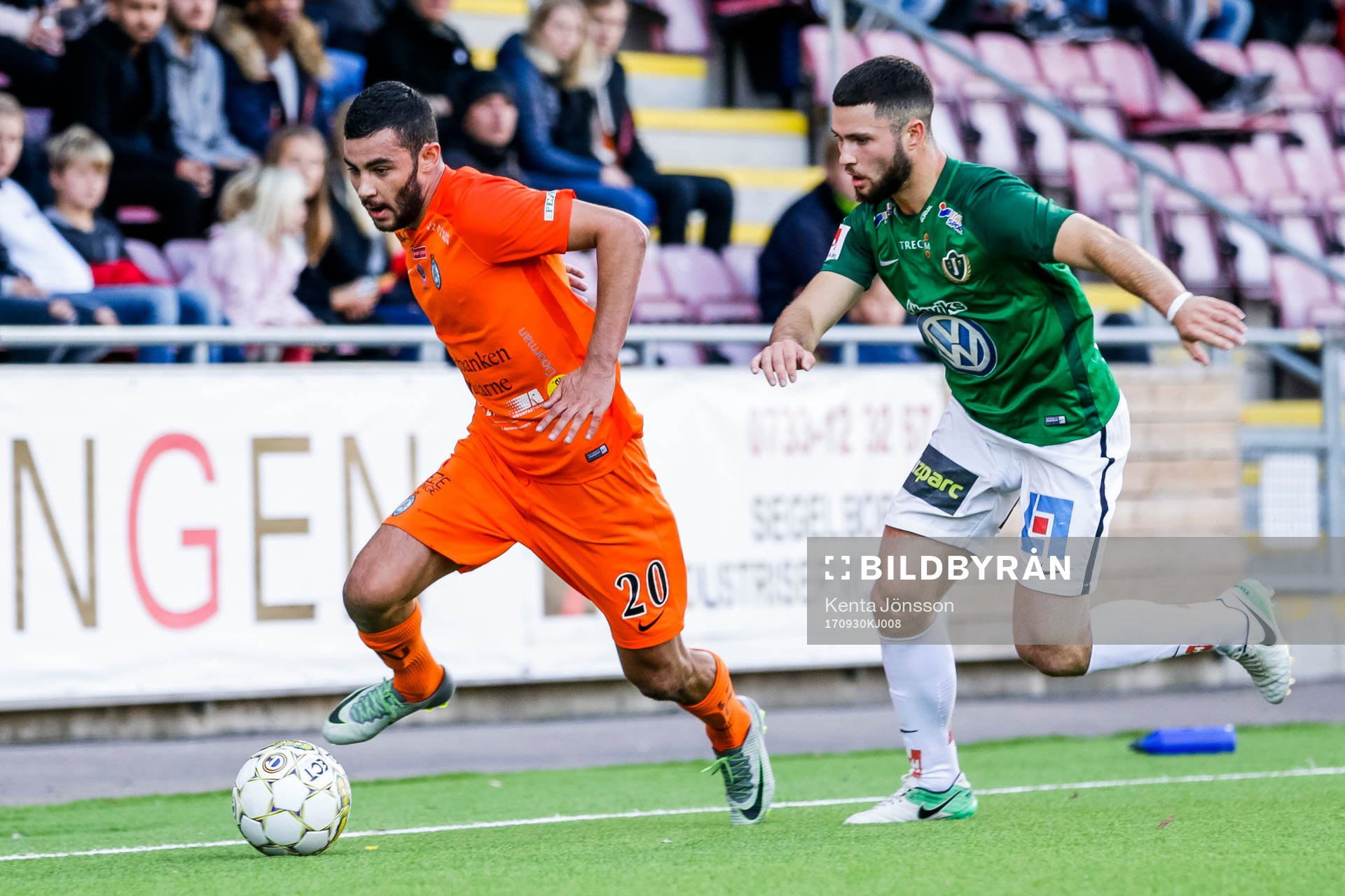AFC Eskilstunas Farshad Noor och Jönköpings Jonathan