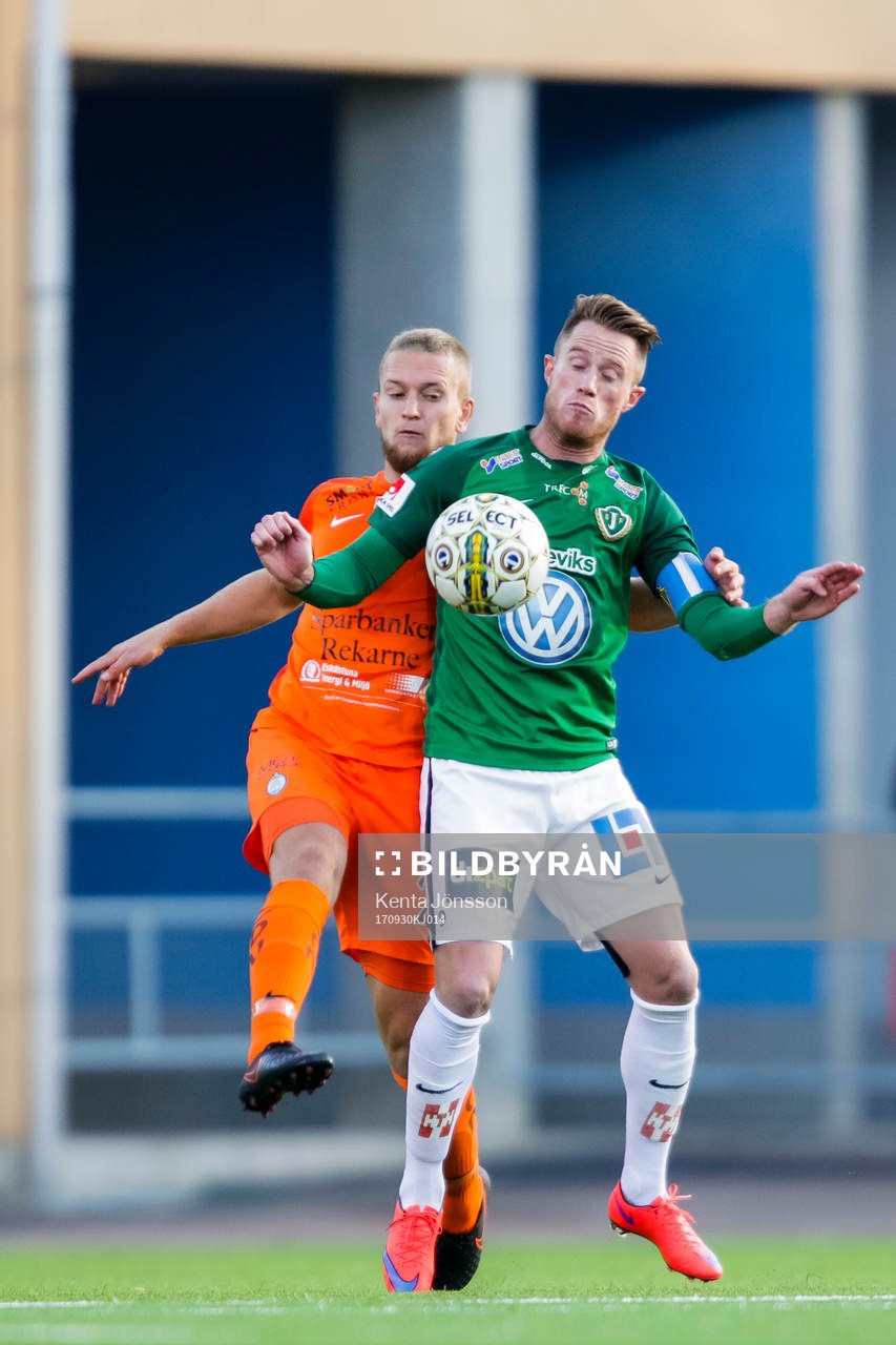 Jönköpings Tommy Thelin och AFC Eskilstunas Alexander