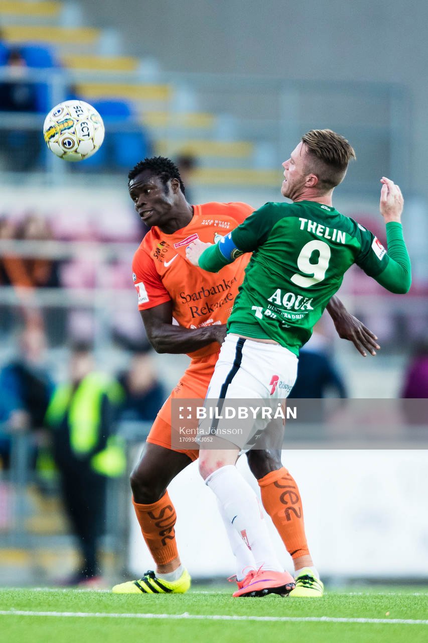 AFC Eskilstunas Taye Taiwo och Jönköpings Tommy Thelin