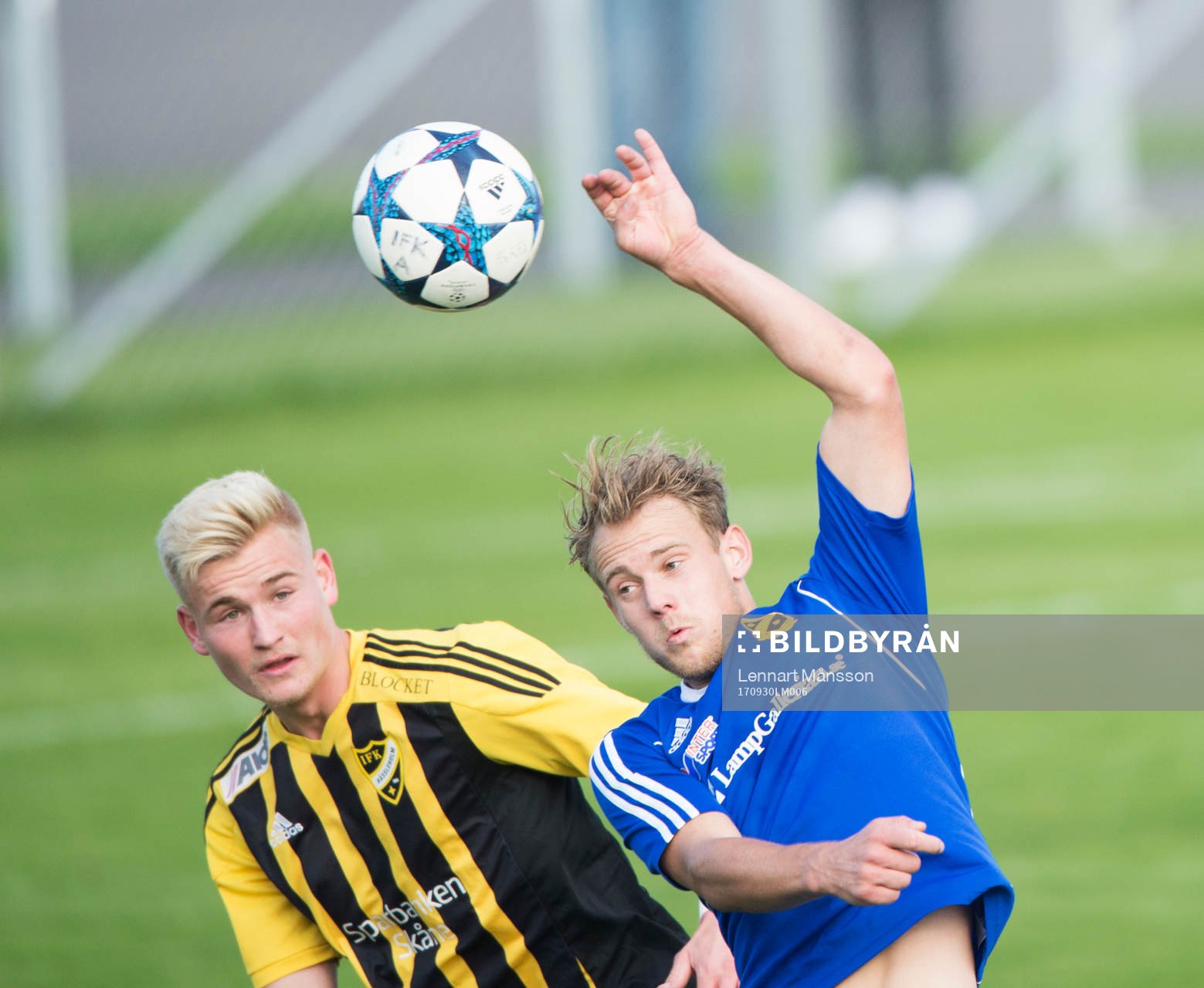 IFK Hässleholms  Linus Svensson i matchen i division 2