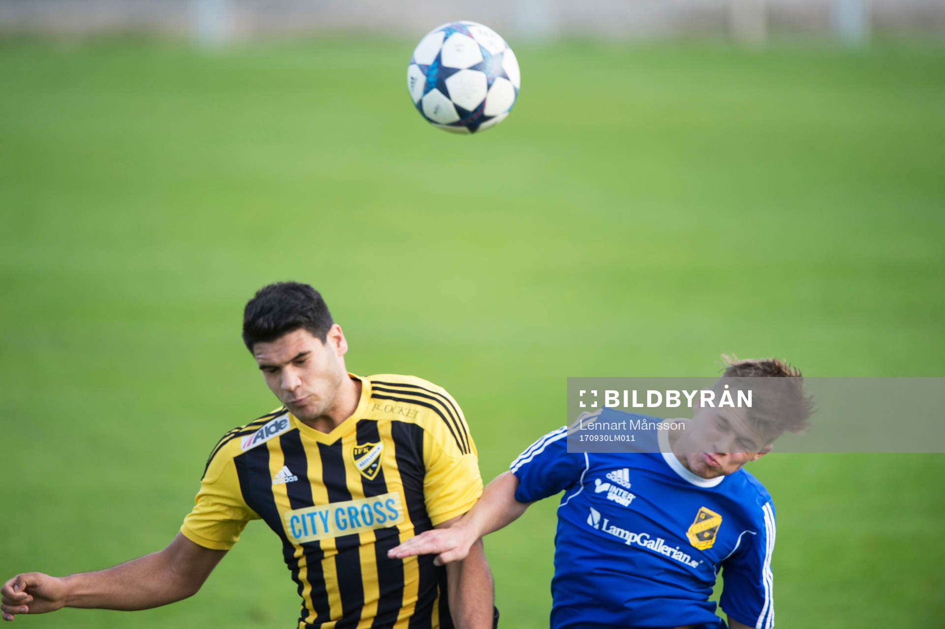 IFK Hässleholms  Tommy Filipovic i matchen i division 2