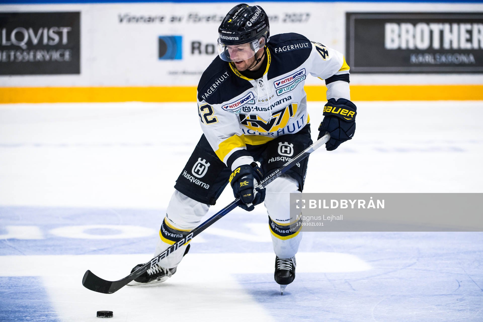 s Dylan Reese