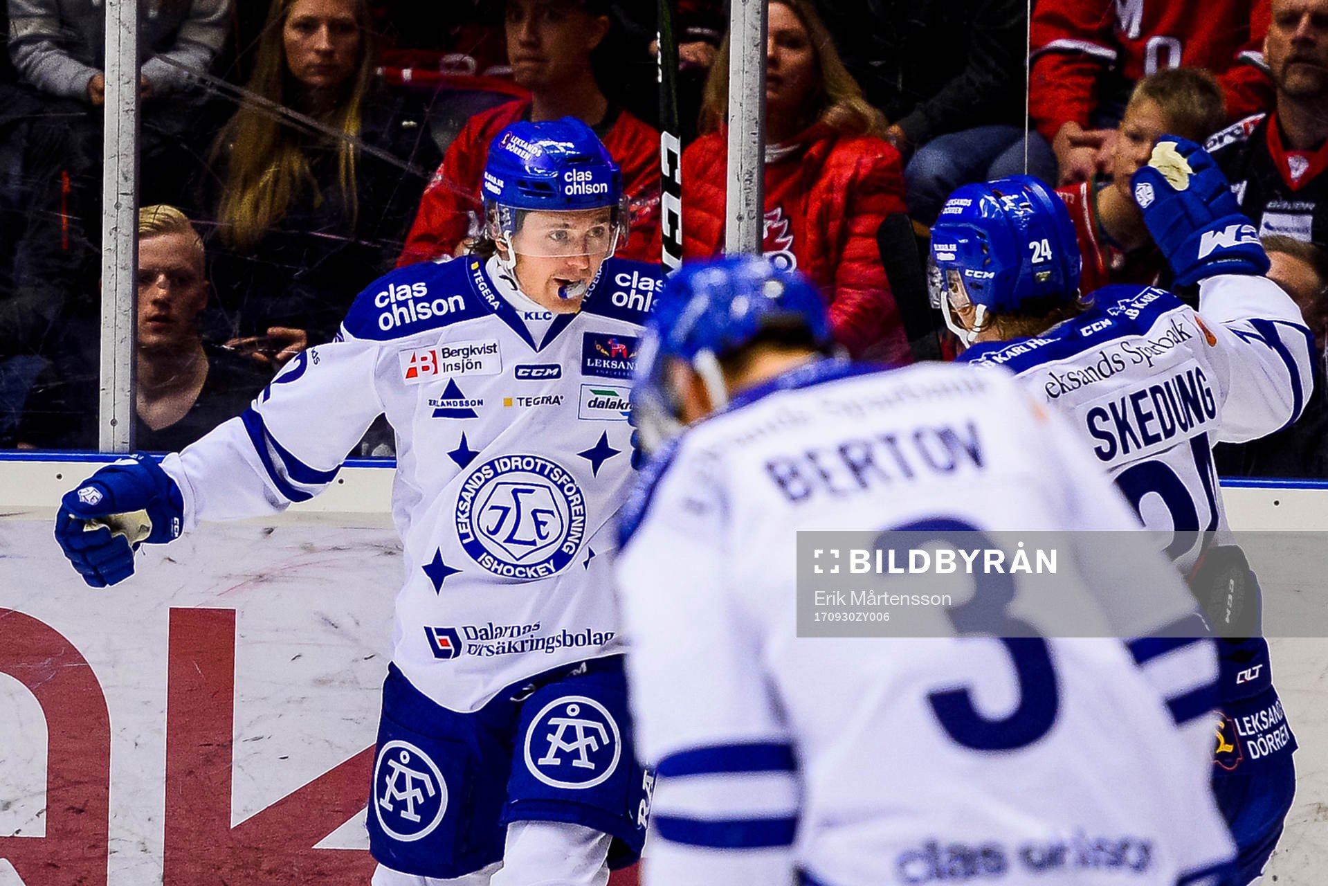 Leksands Fredrik Forsberg och Isak Skedung jublar