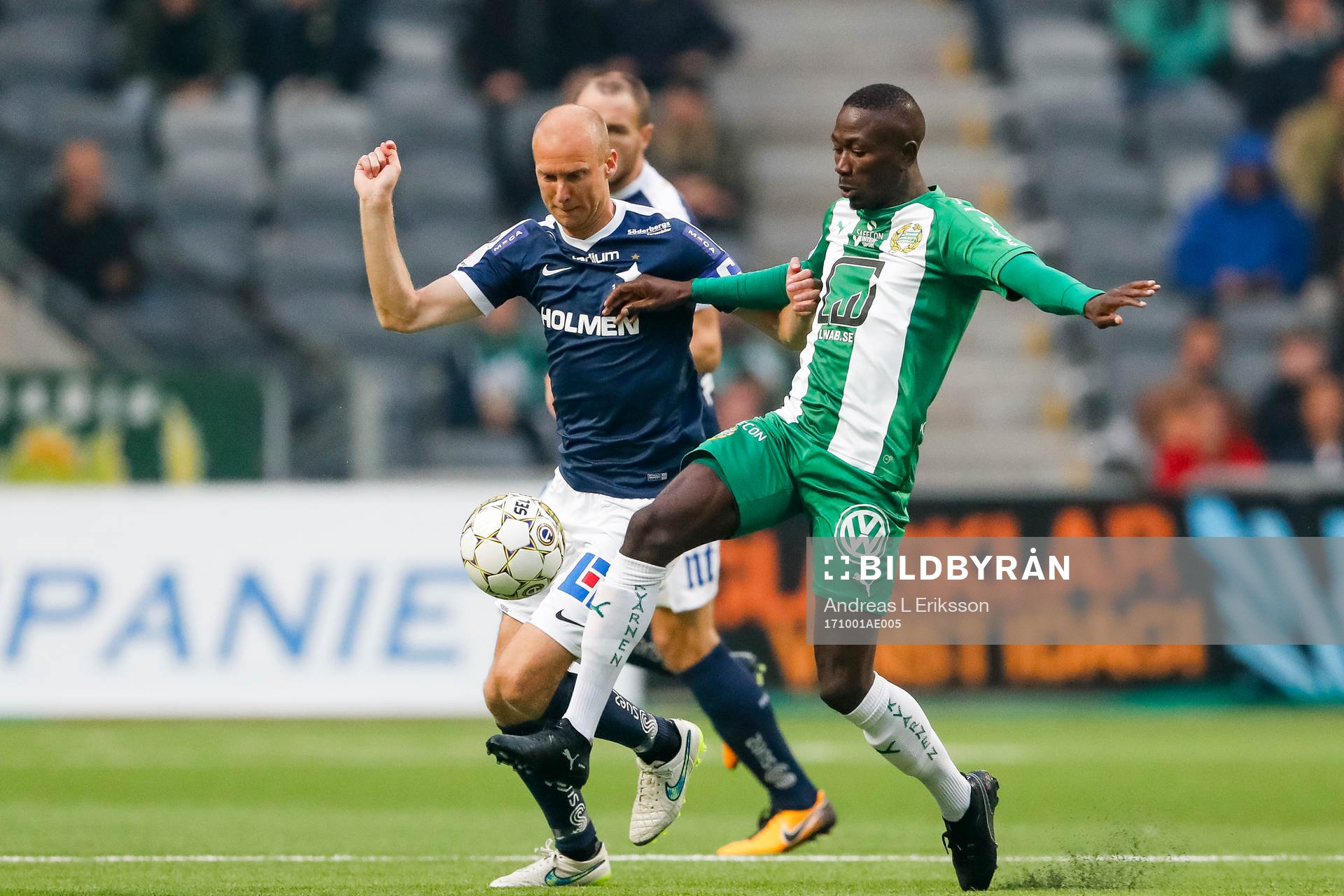 Norrköpings Andreas Johansson och Hammarbys Pa Amat Dibba