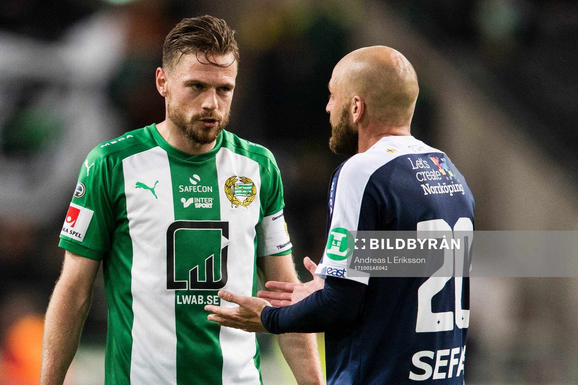 Hammarbys Arnór Smárason och Norrköpings Daniel Sjölund
