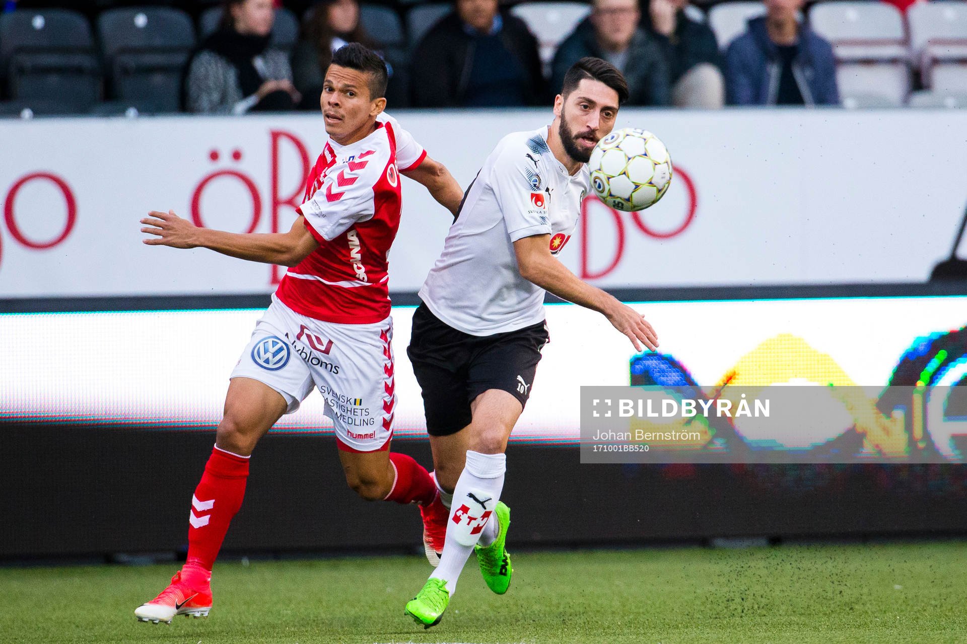 Örebros Nahir Besara och Kalmars Romário Pereira Sipião