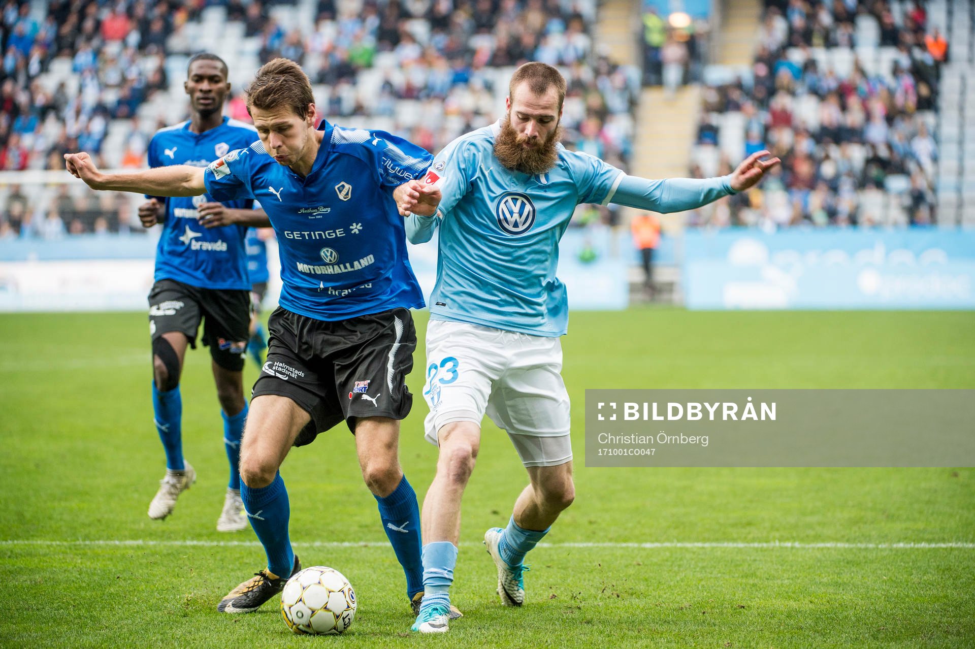 Halmstads Marcus Johansson mot Malmö FFs Jo Inge Berget