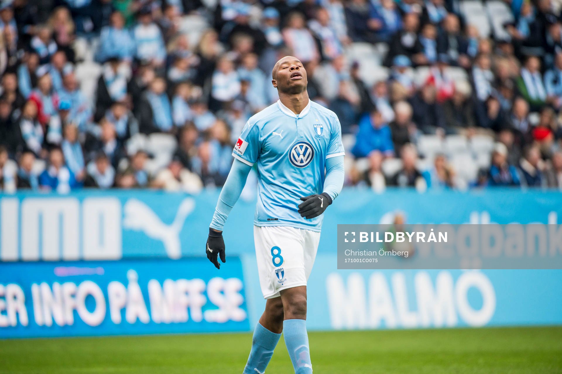 Malmö FFs Carlos Strandberg deppar