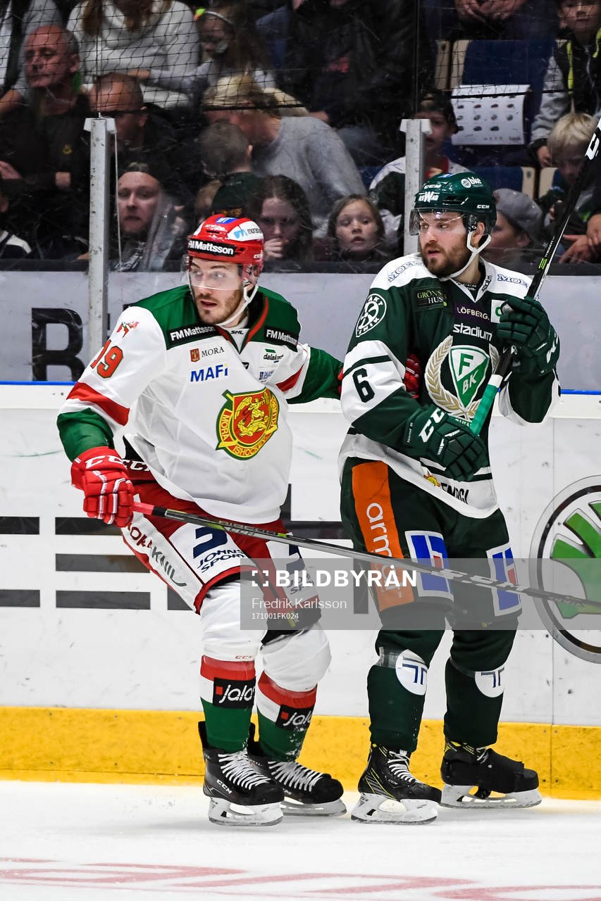 Moras John Persson och Färjestads Mikael Wikstrand