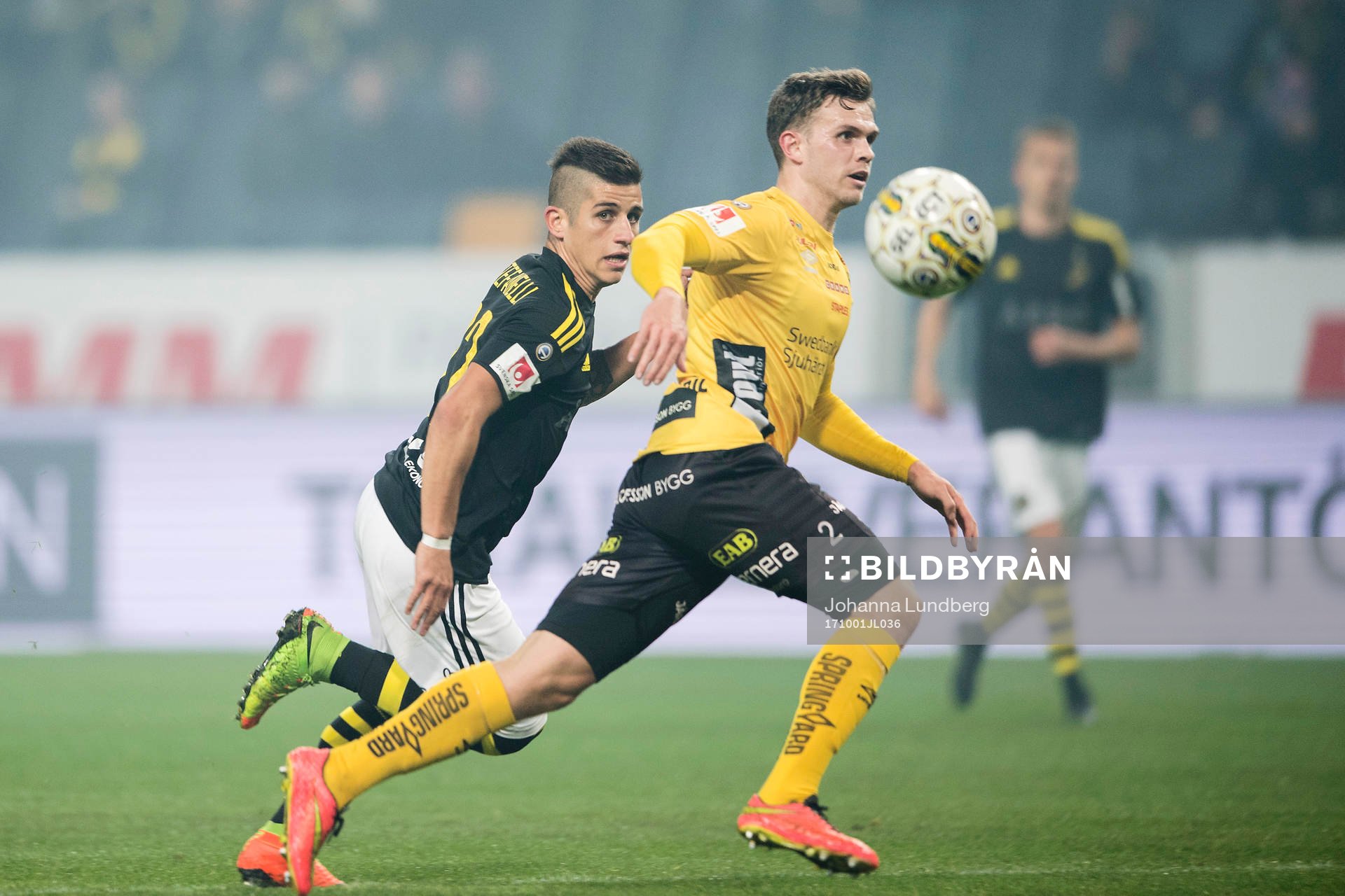 s Nicolas Marcelo Stefanelli och Elfsborgs Jesper Manns