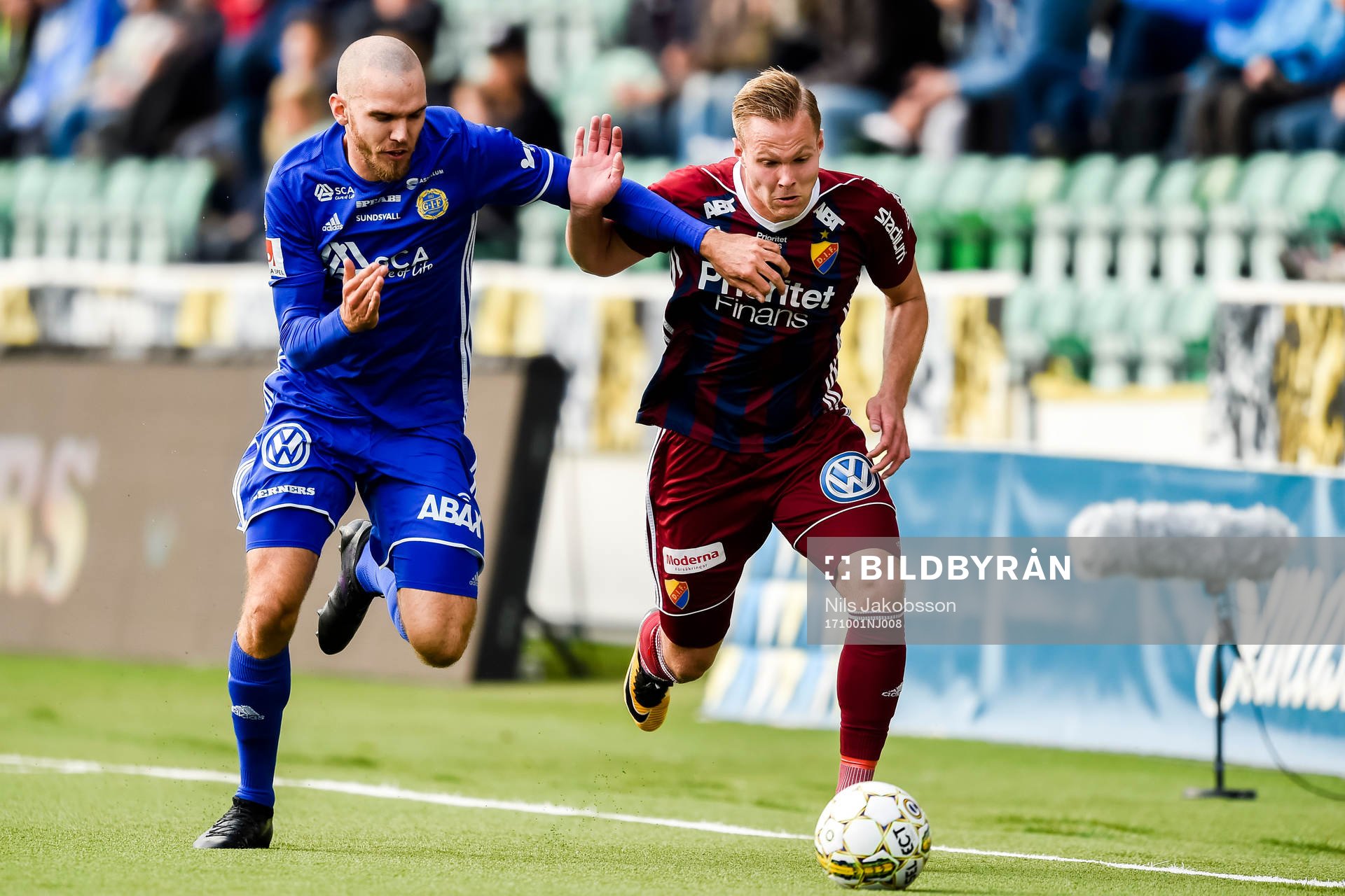 Sundsvalls Marcus Danielson och Djurgårdens Gustav Engvall
