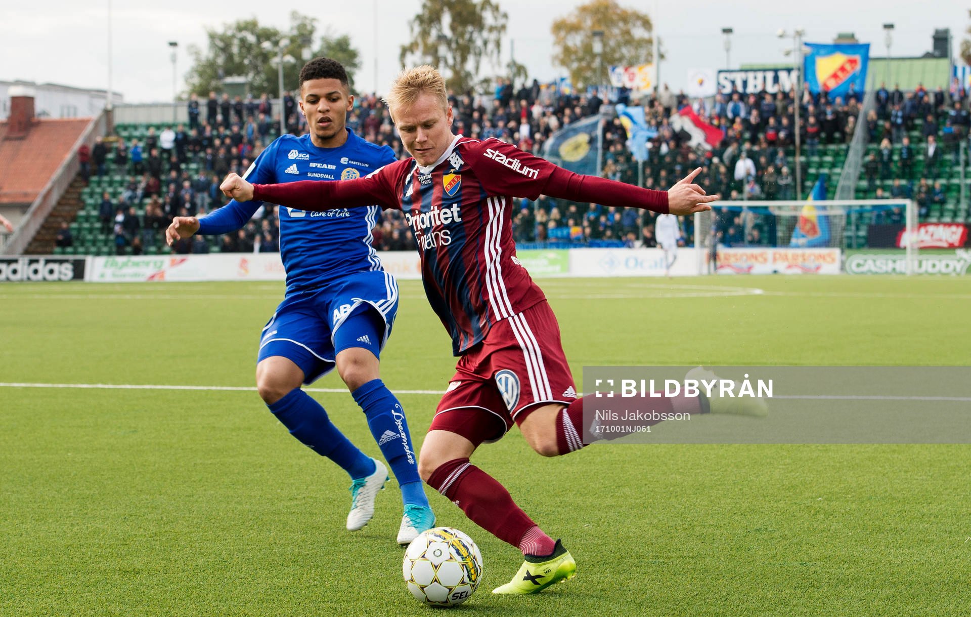 Sundsvalls Romain Gall och Djurgårdens Elliot Käck