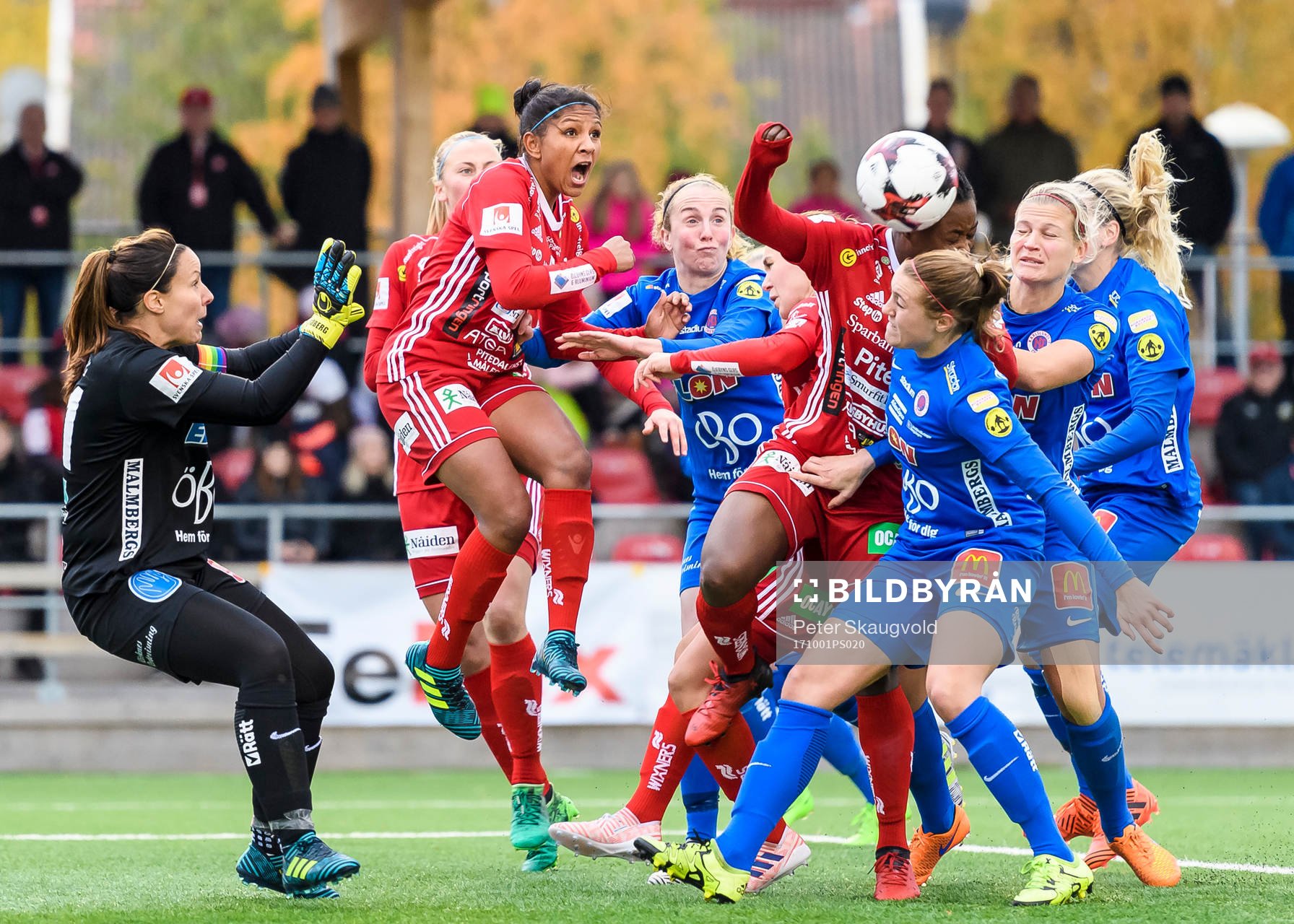 Piteås Faith Ikidi gör 1-0